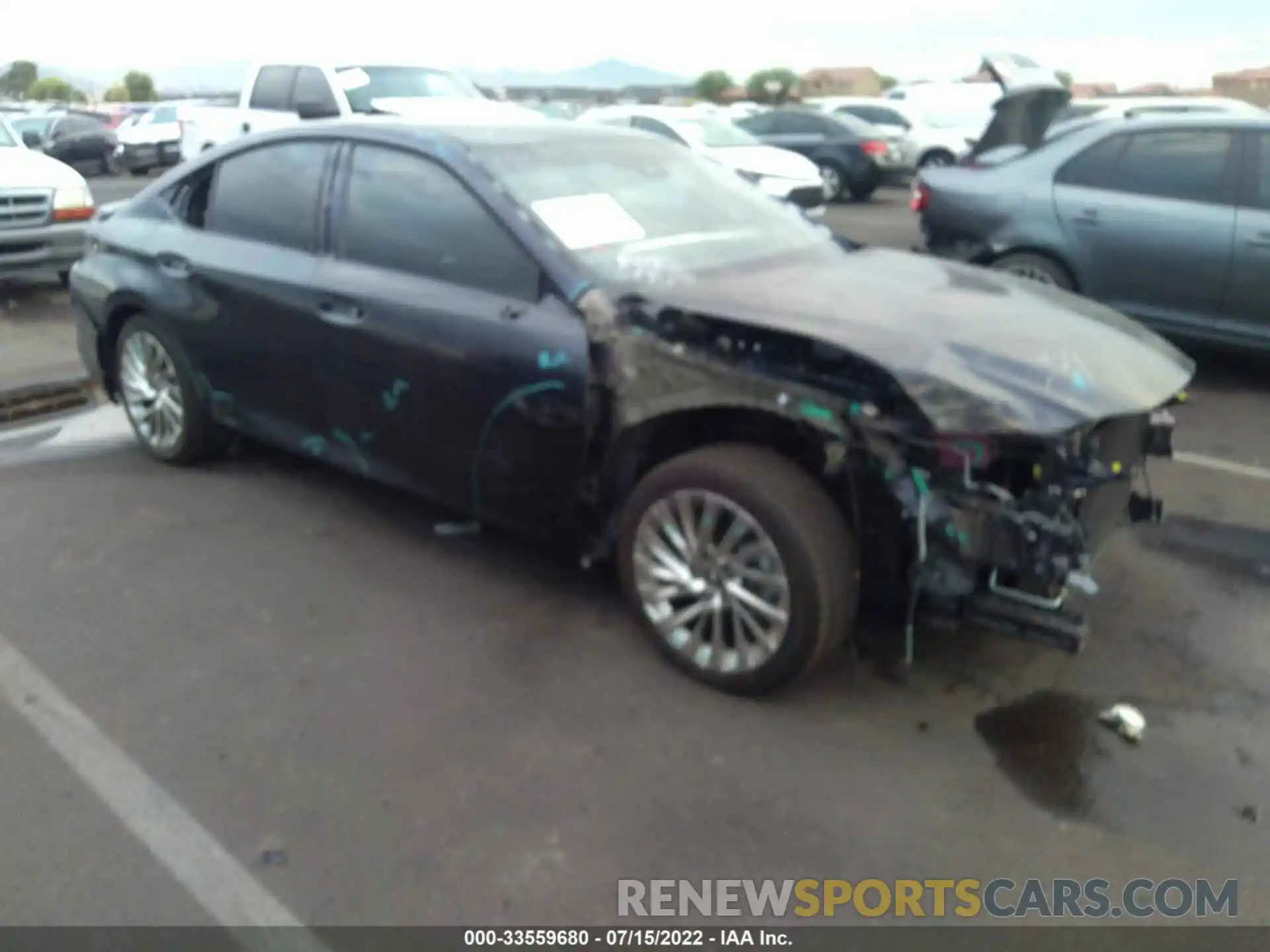 1 Photograph of a damaged car 58AB21B1XKU003678 LEXUS ES 2019