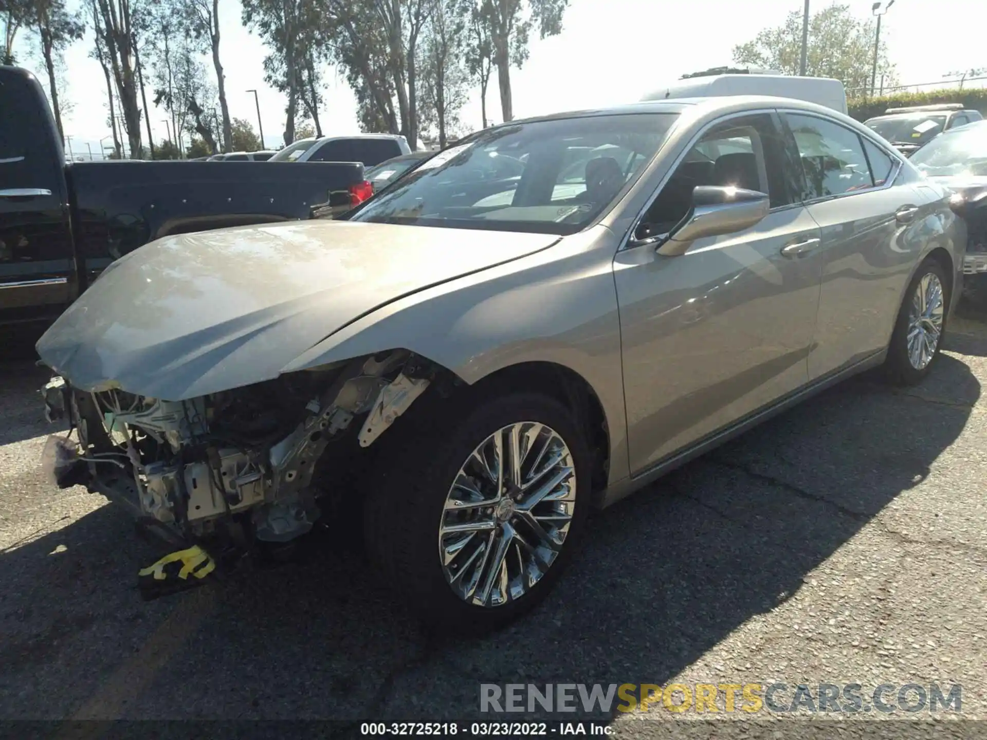 2 Photograph of a damaged car 58ABZ1B10KU006813 LEXUS ES 2019