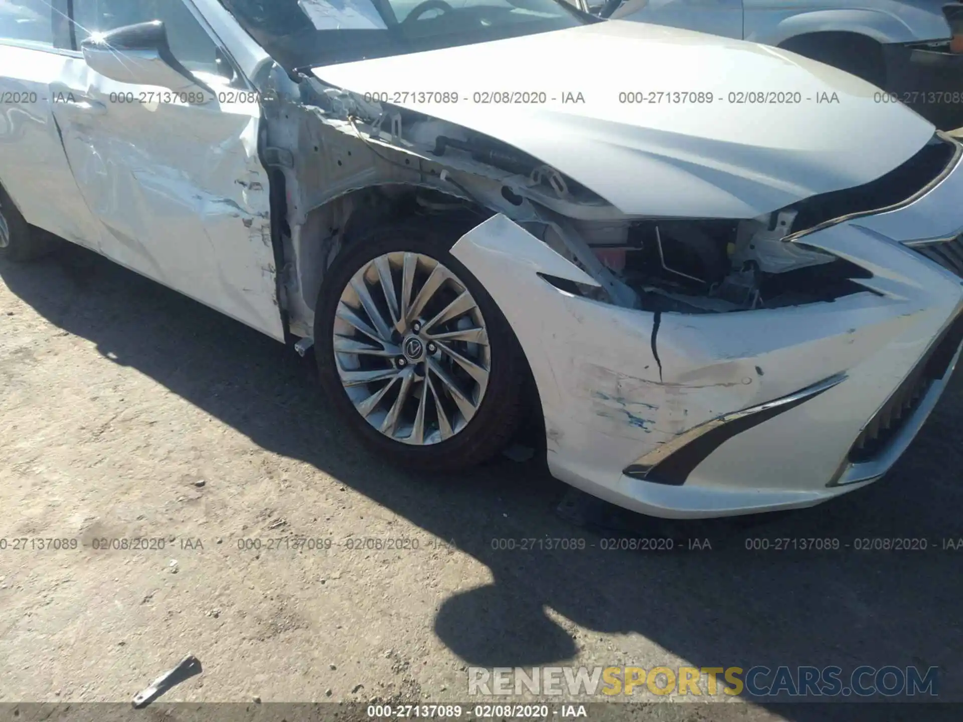 6 Photograph of a damaged car 58ABZ1B10KU012157 LEXUS ES 2019