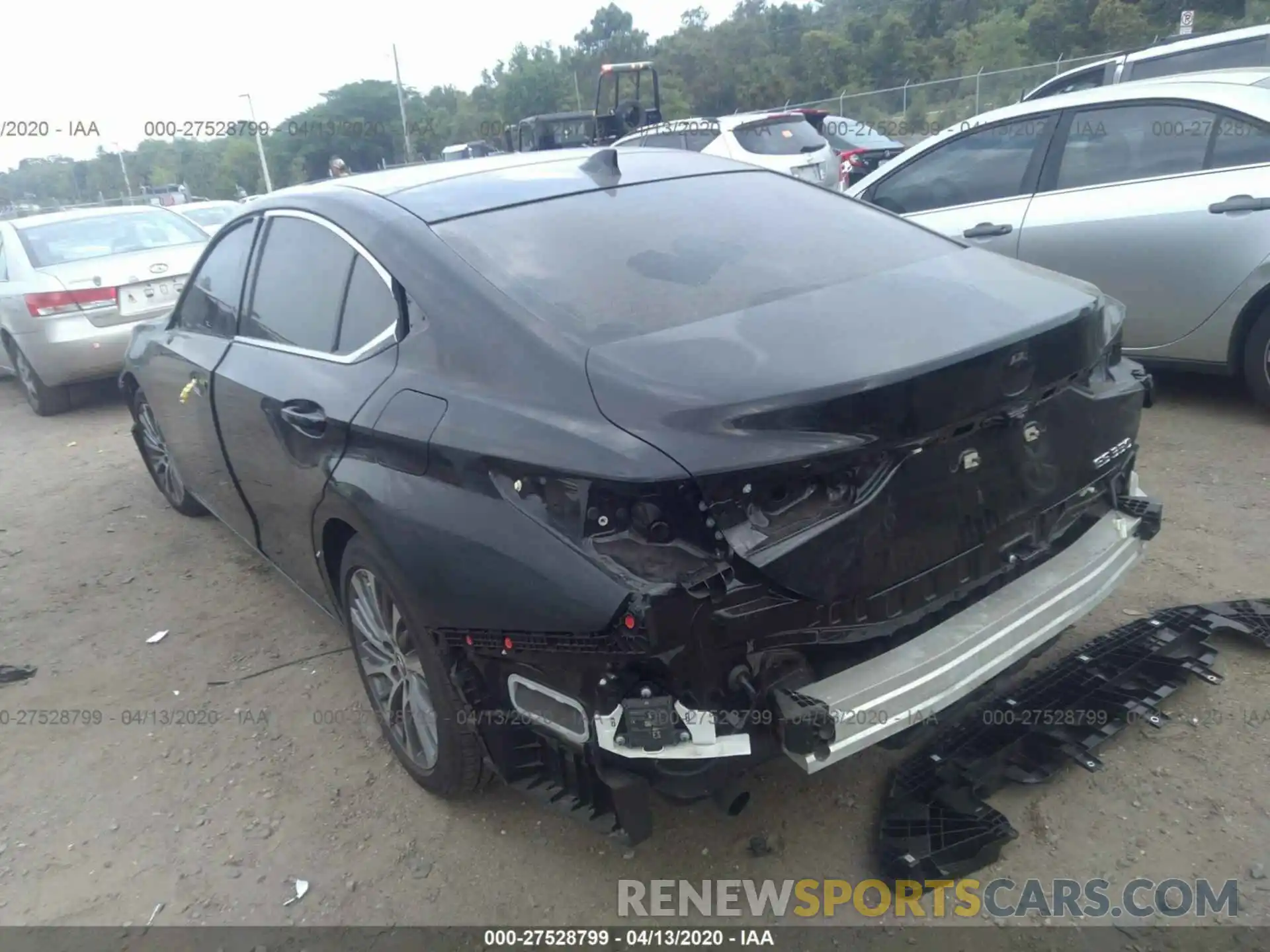 3 Photograph of a damaged car 58ABZ1B10KU015978 LEXUS ES 2019