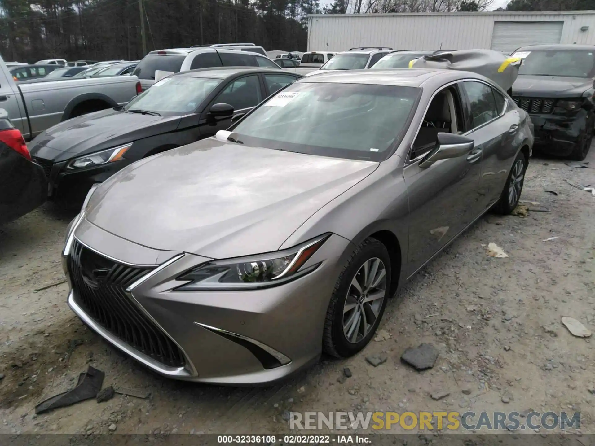 2 Photograph of a damaged car 58ABZ1B10KU021375 LEXUS ES 2019