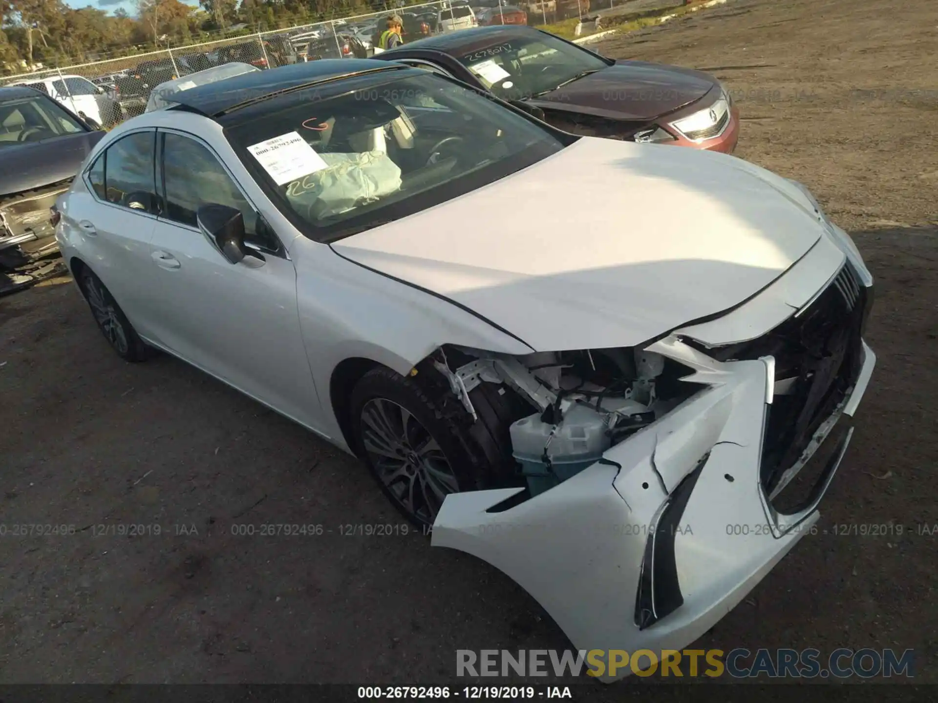 1 Photograph of a damaged car 58ABZ1B10KU024809 LEXUS ES 2019