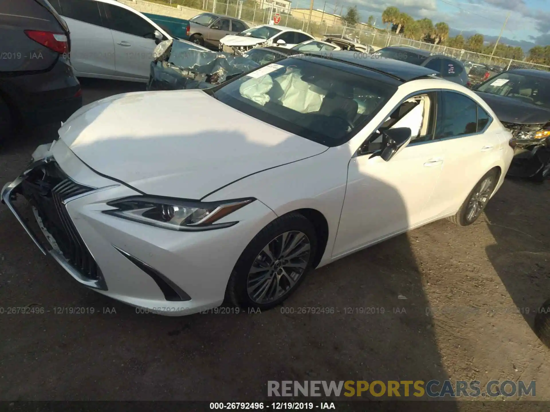 2 Photograph of a damaged car 58ABZ1B10KU024809 LEXUS ES 2019