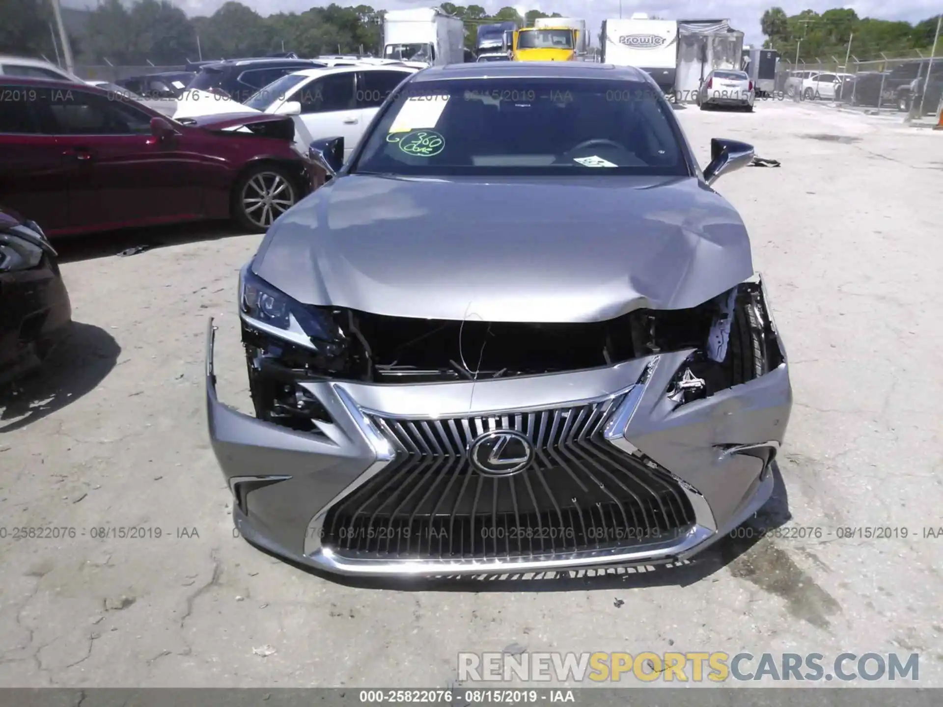 6 Photograph of a damaged car 58ABZ1B10KU030674 LEXUS ES 2019