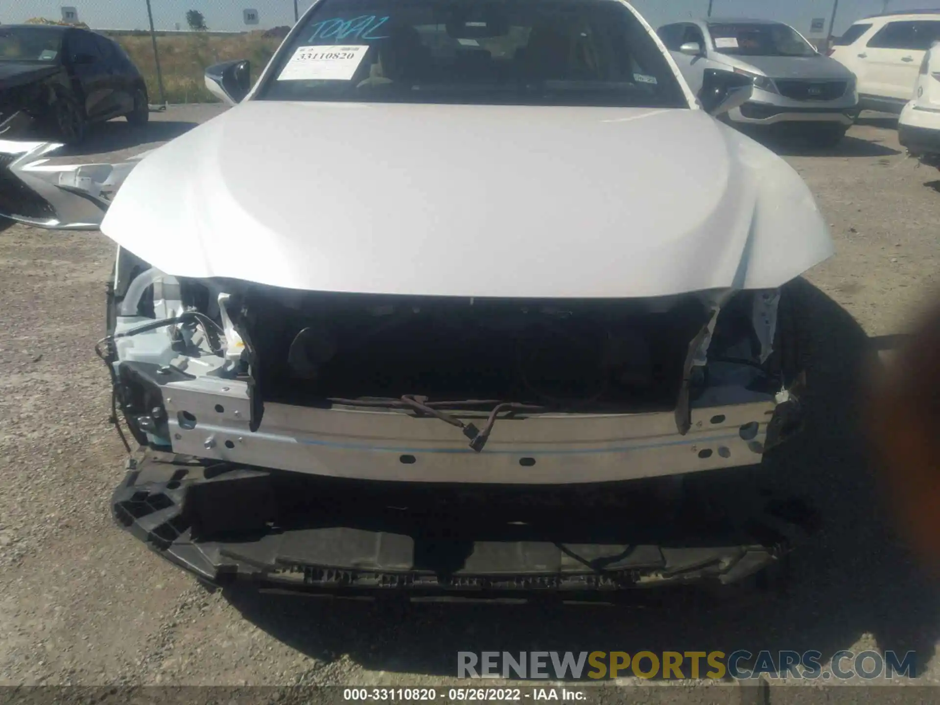 6 Photograph of a damaged car 58ABZ1B10KU035423 LEXUS ES 2019