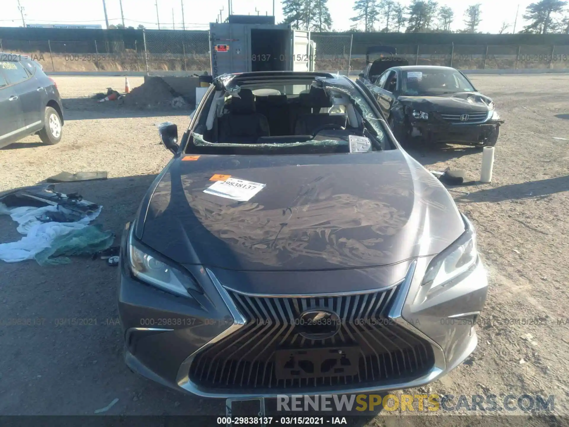 6 Photograph of a damaged car 58ABZ1B10KU042694 LEXUS ES 2019