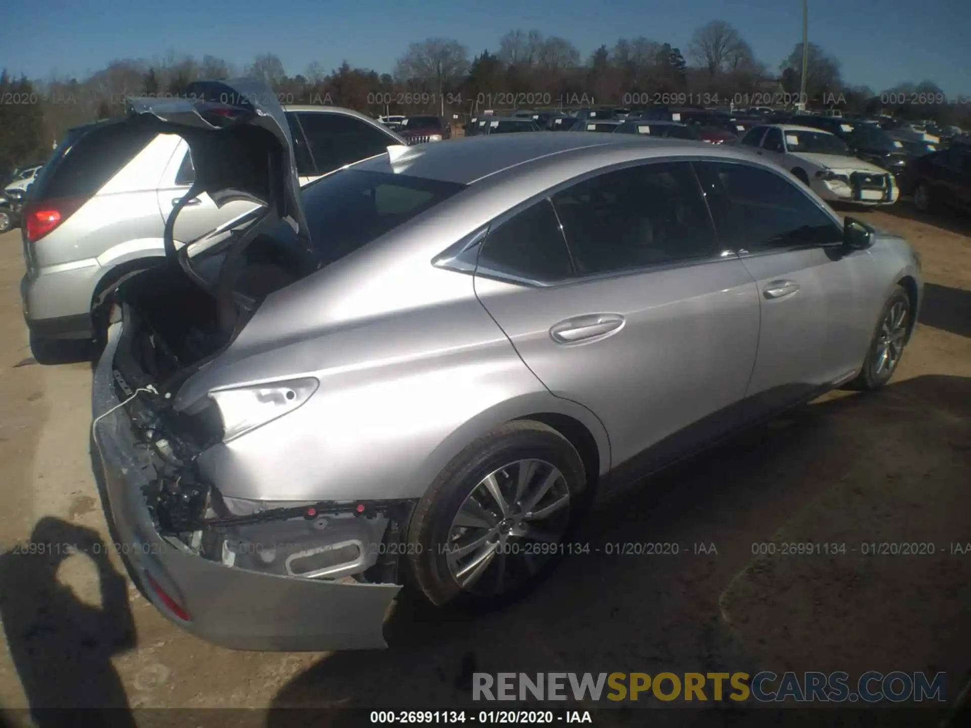 4 Photograph of a damaged car 58ABZ1B10KU045501 LEXUS ES 2019