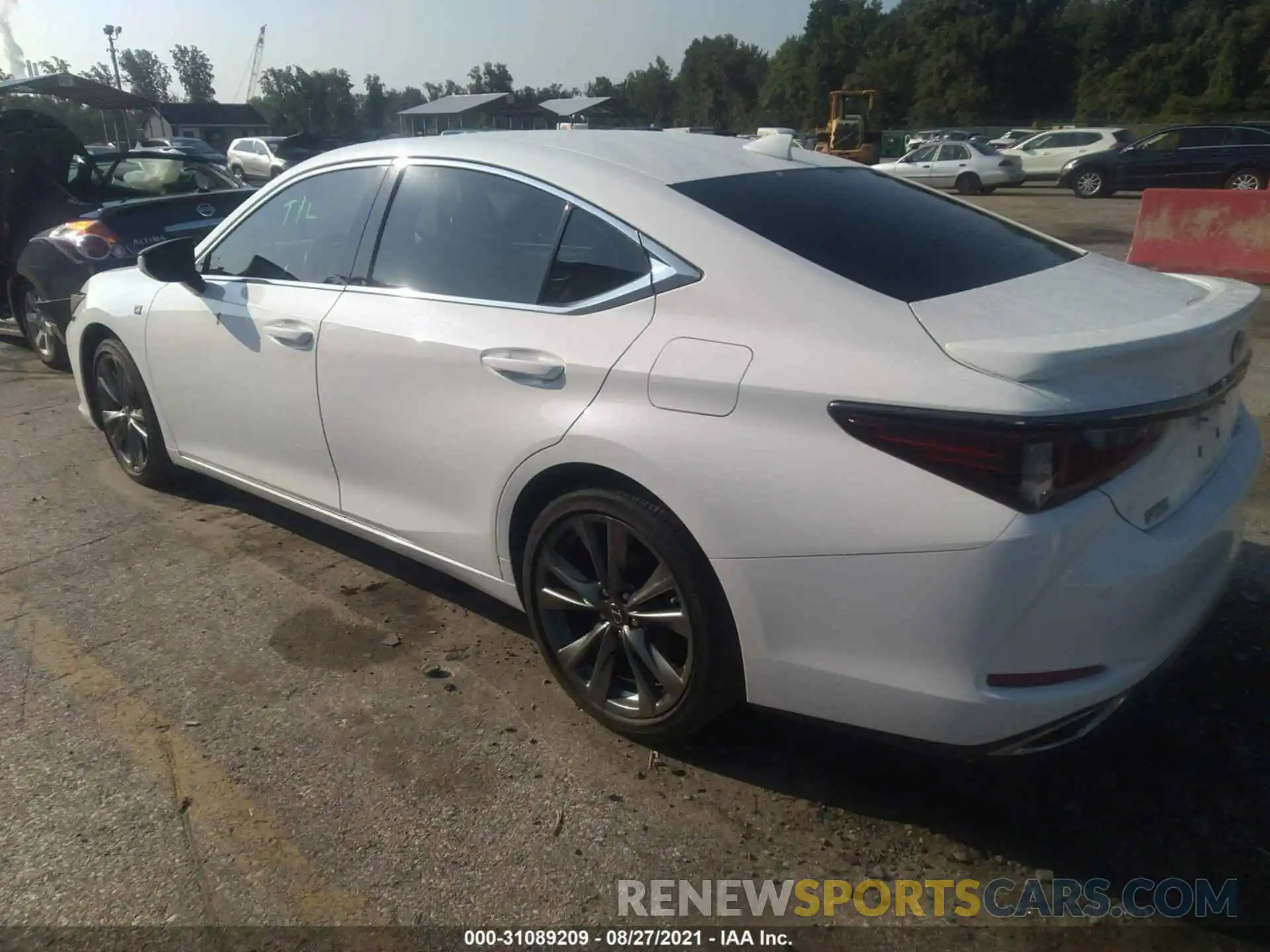 3 Photograph of a damaged car 58ABZ1B10KU048690 LEXUS ES 2019