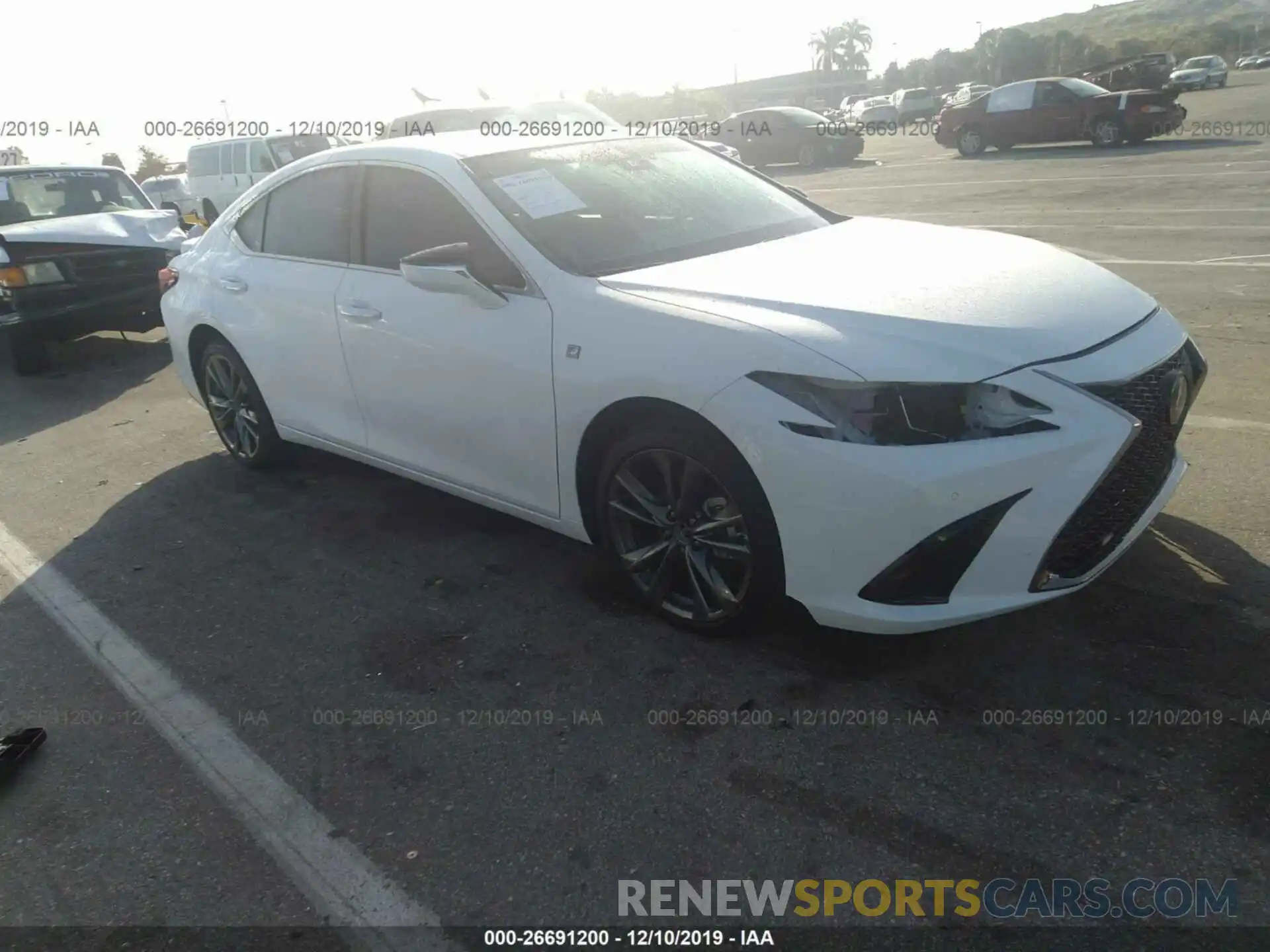 1 Photograph of a damaged car 58ABZ1B10KU049306 LEXUS ES 2019