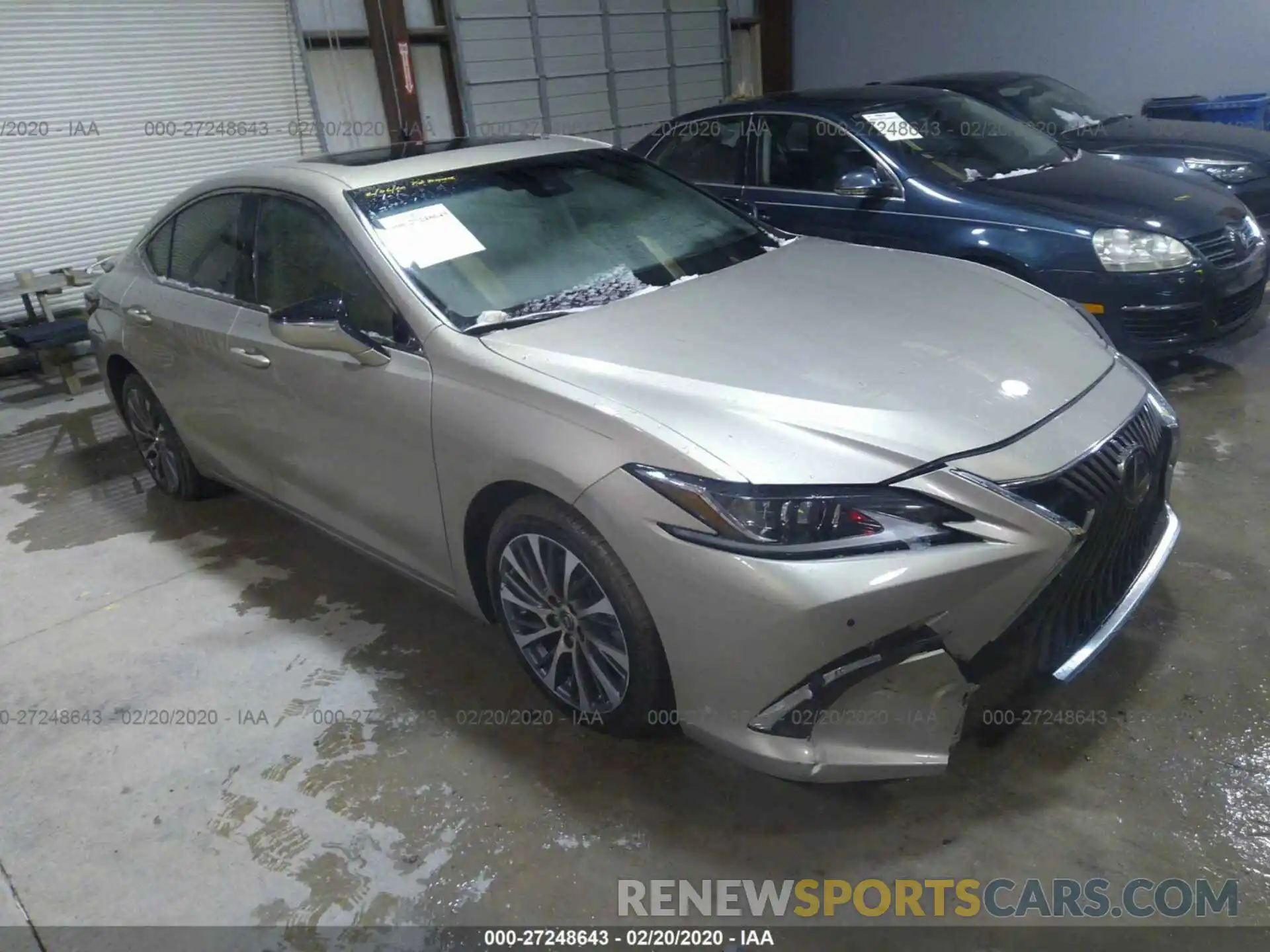 1 Photograph of a damaged car 58ABZ1B11KU003323 LEXUS ES 2019