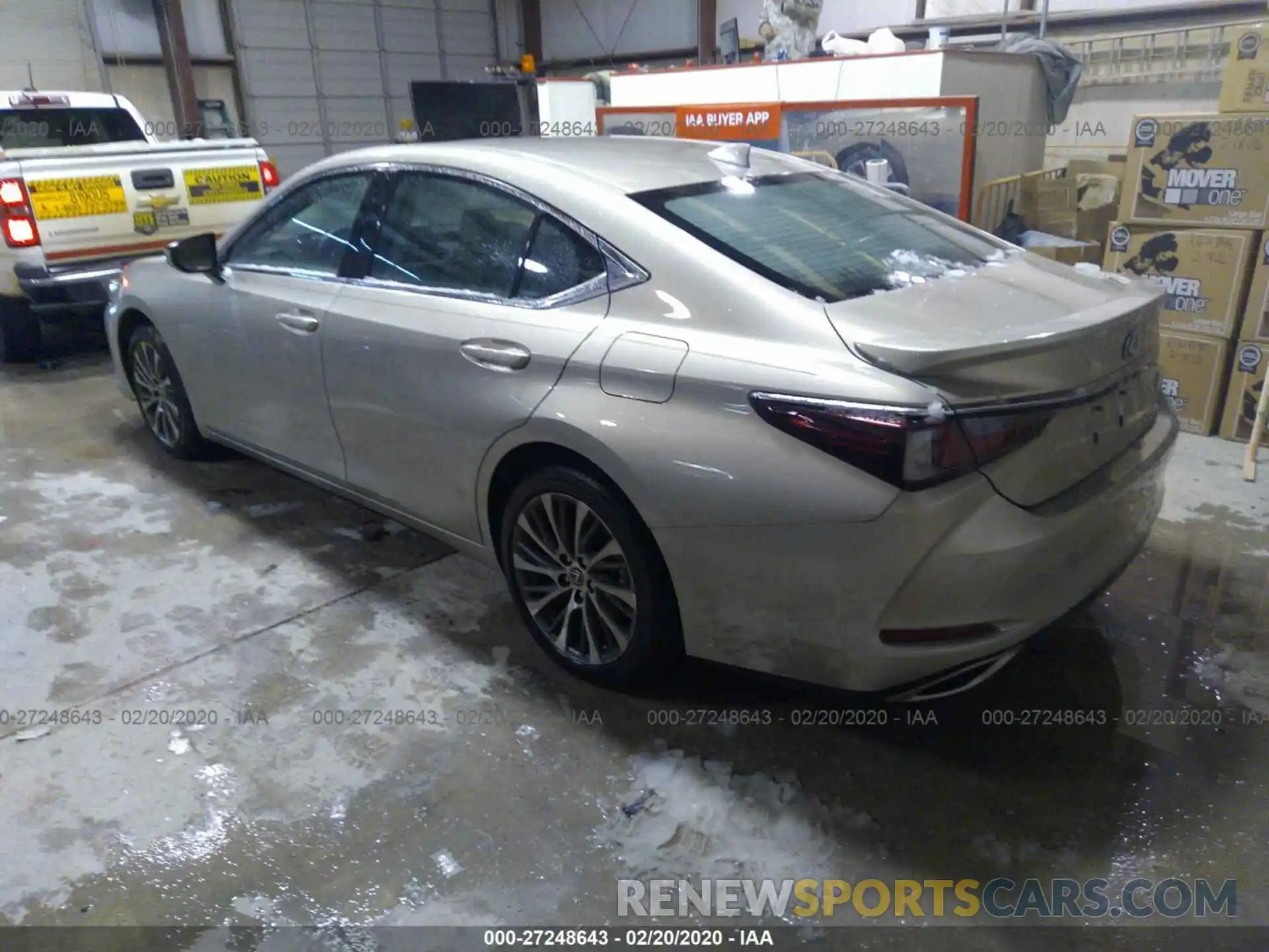 3 Фотография поврежденного автомобиля 58ABZ1B11KU003323 LEXUS ES 2019