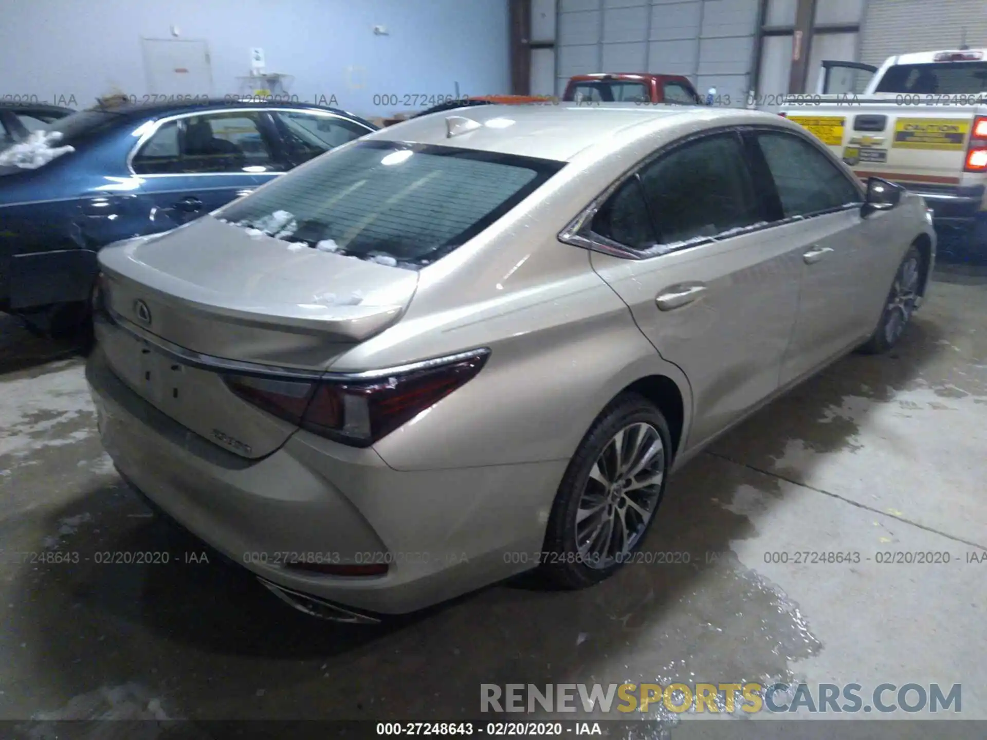 4 Фотография поврежденного автомобиля 58ABZ1B11KU003323 LEXUS ES 2019