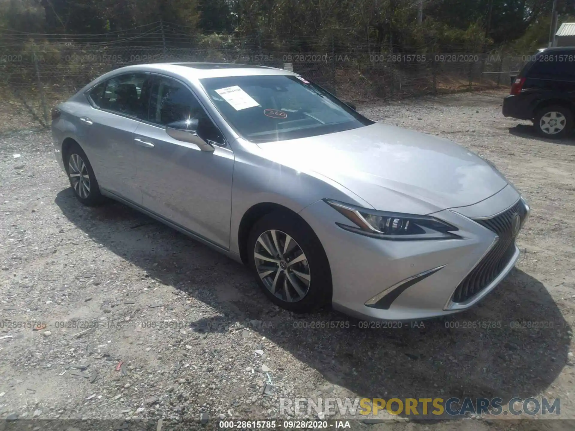 1 Photograph of a damaged car 58ABZ1B11KU023491 LEXUS ES 2019