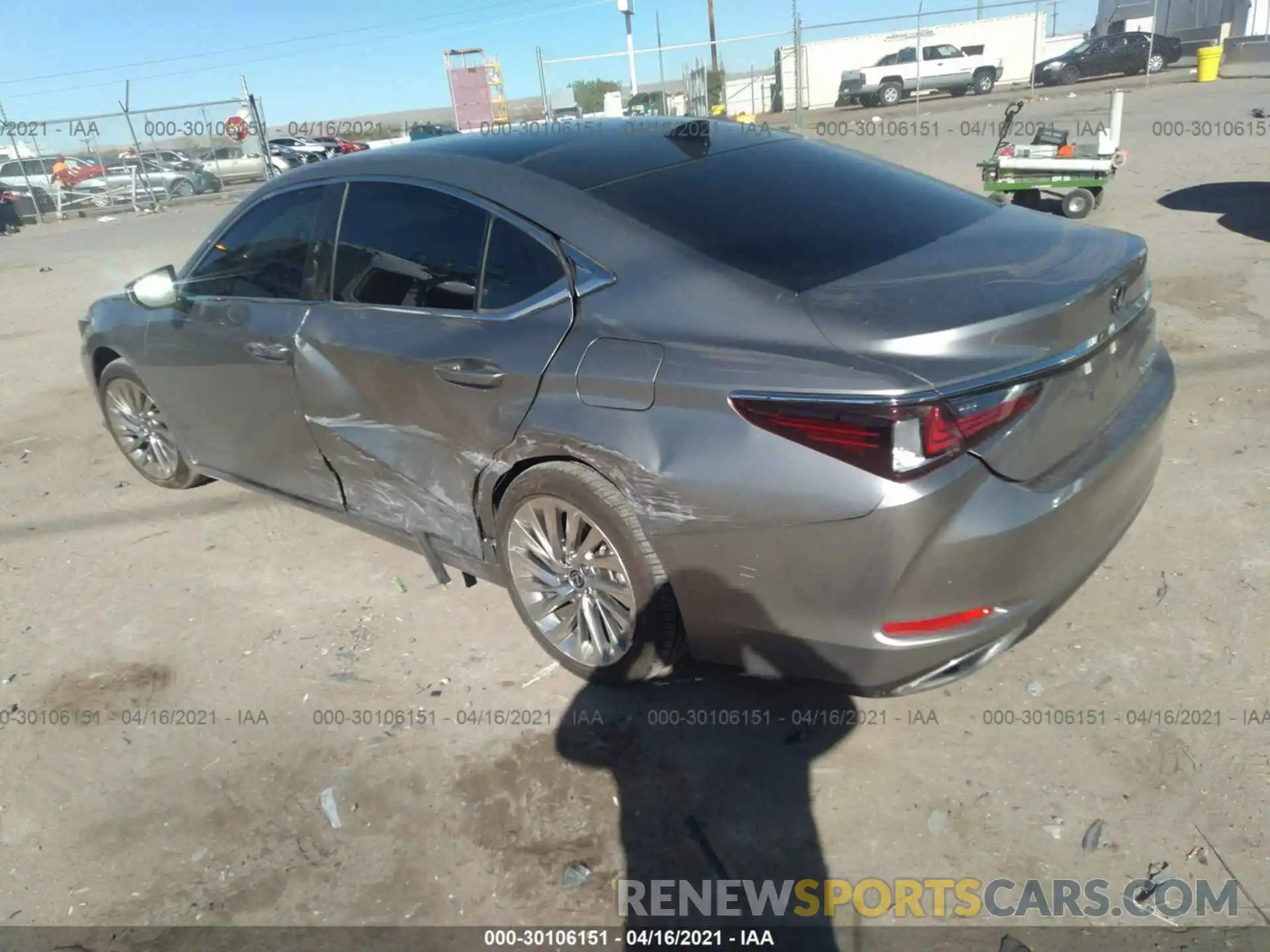 3 Фотография поврежденного автомобиля 58ABZ1B11KU027363 LEXUS ES 2019