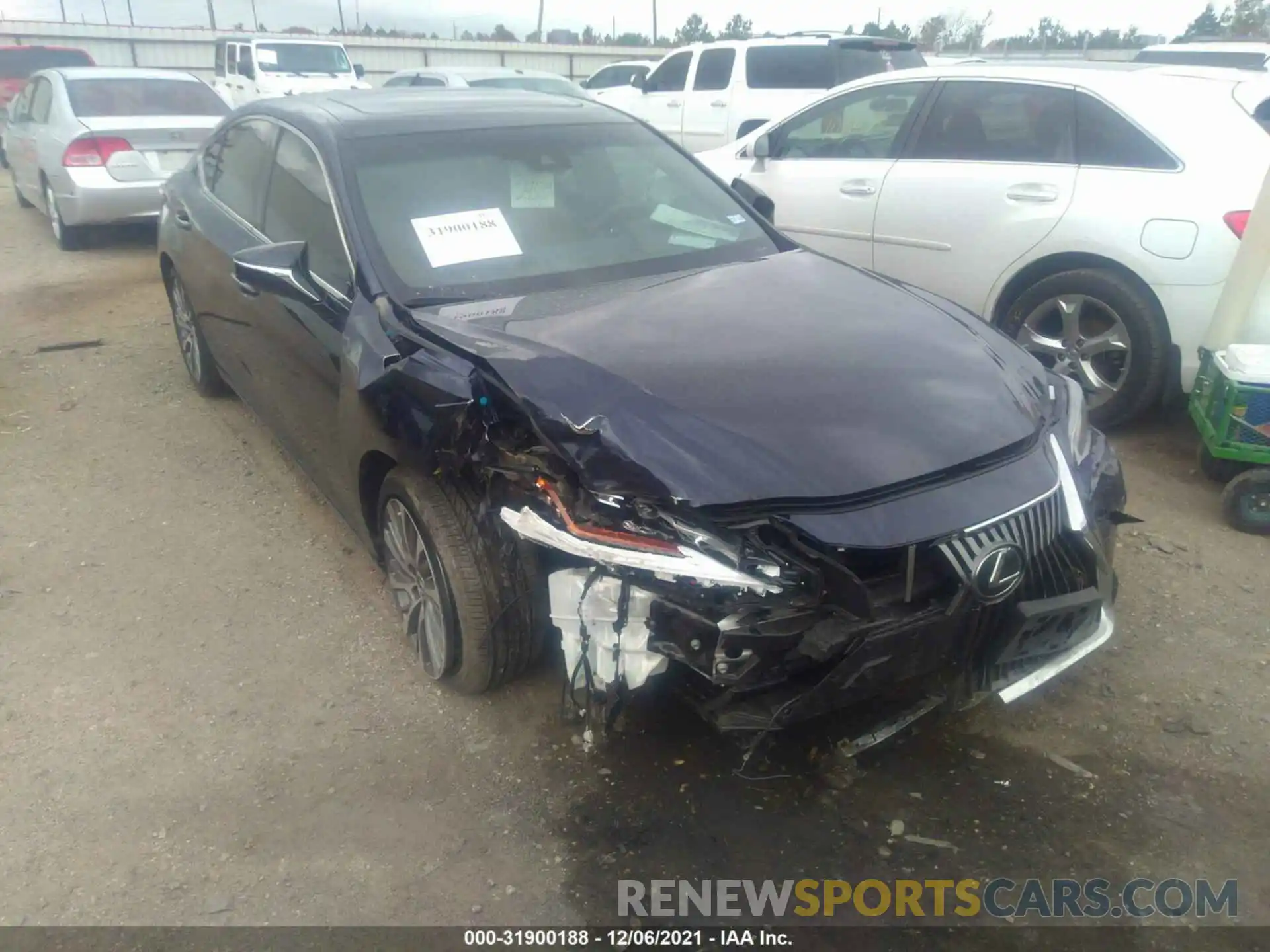 1 Photograph of a damaged car 58ABZ1B11KU038623 LEXUS ES 2019