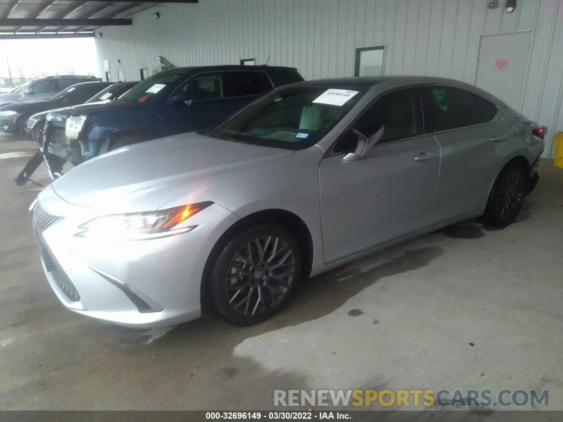 2 Photograph of a damaged car 58ABZ1B11KU038945 LEXUS ES 2019