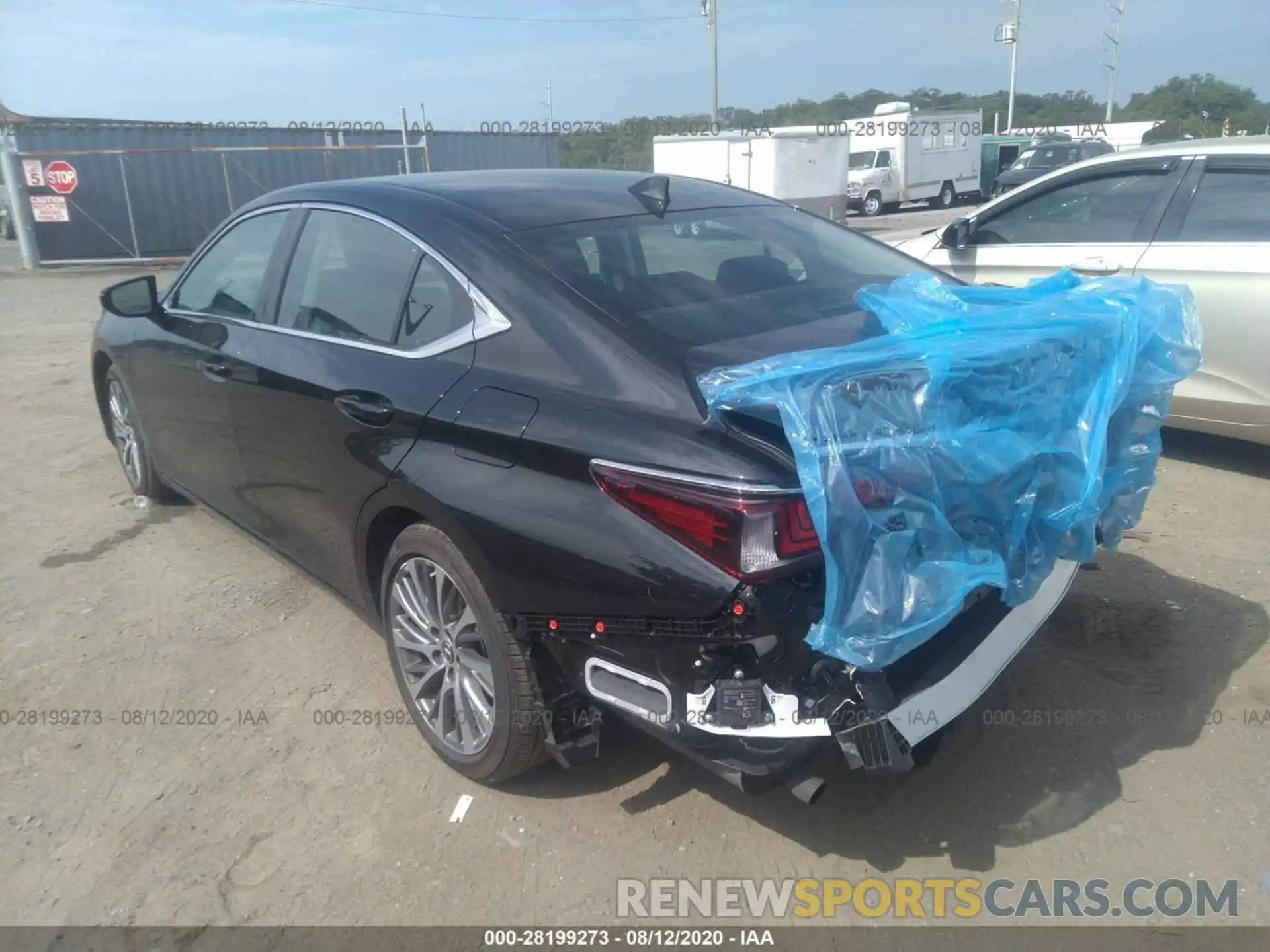 3 Photograph of a damaged car 58ABZ1B11KU039058 LEXUS ES 2019