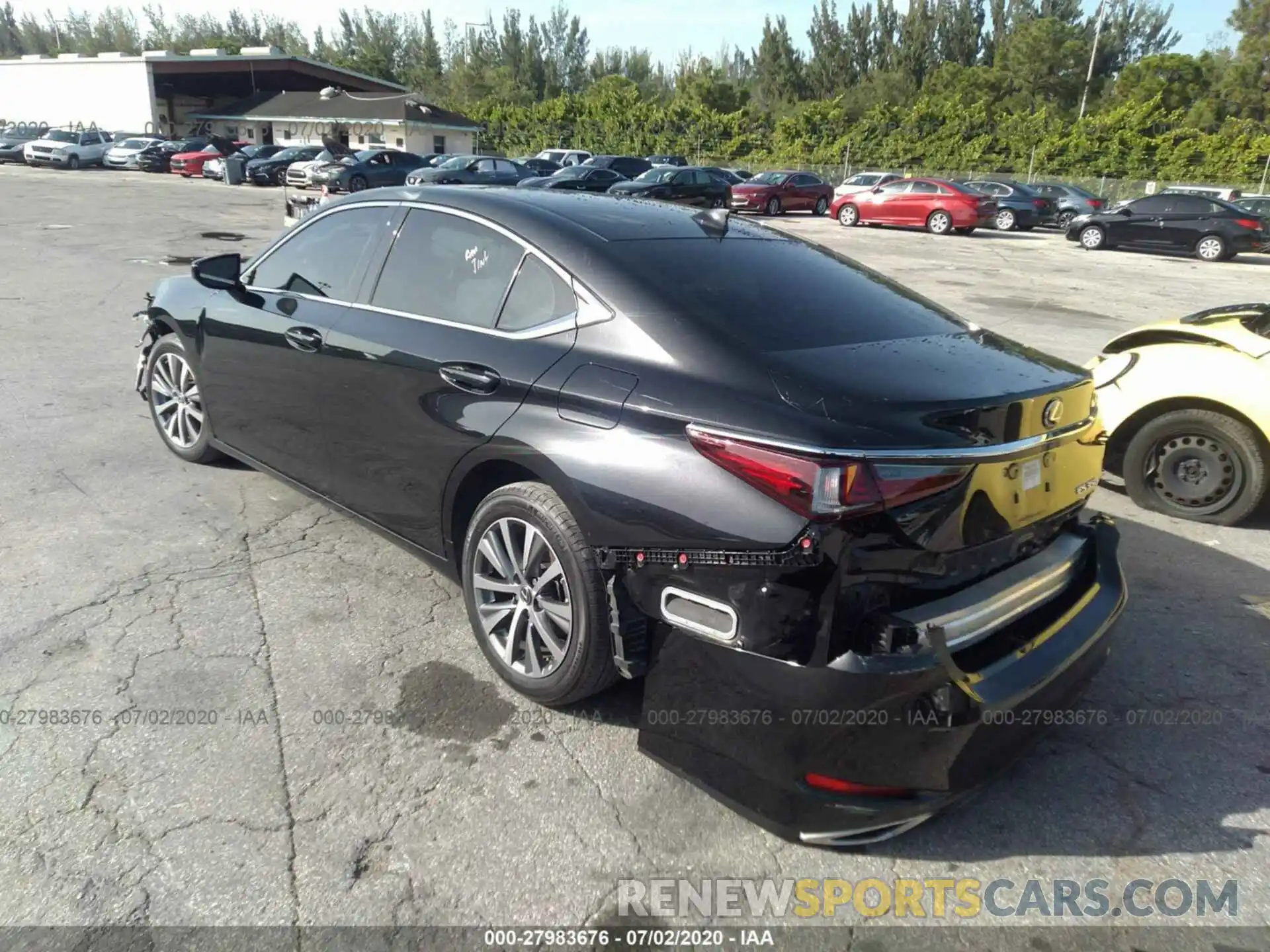 3 Photograph of a damaged car 58ABZ1B12KU006618 LEXUS ES 2019