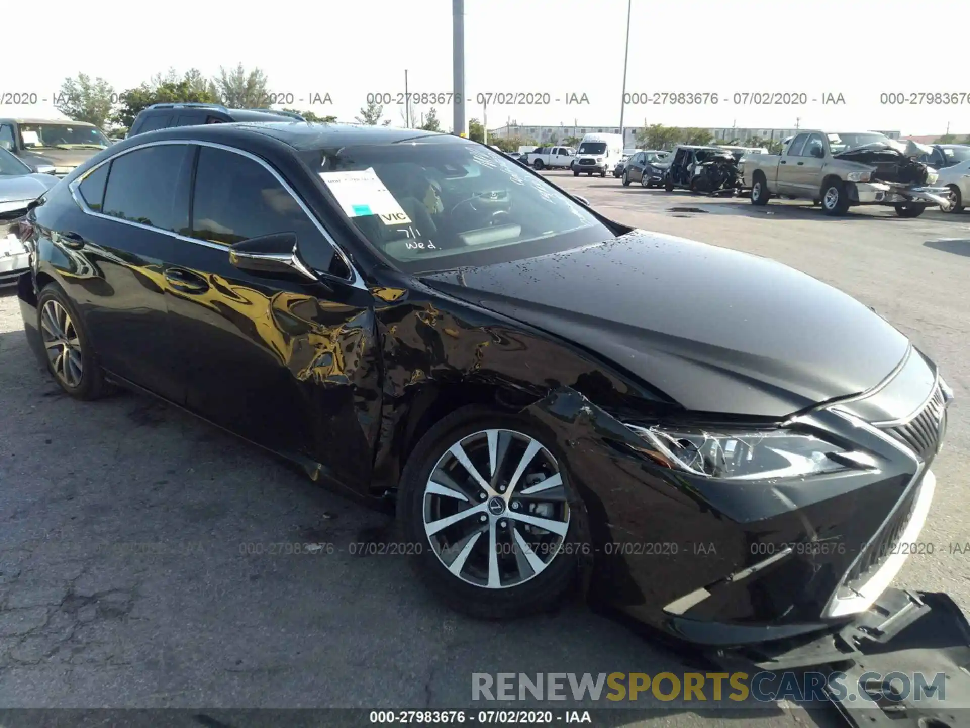 6 Photograph of a damaged car 58ABZ1B12KU006618 LEXUS ES 2019