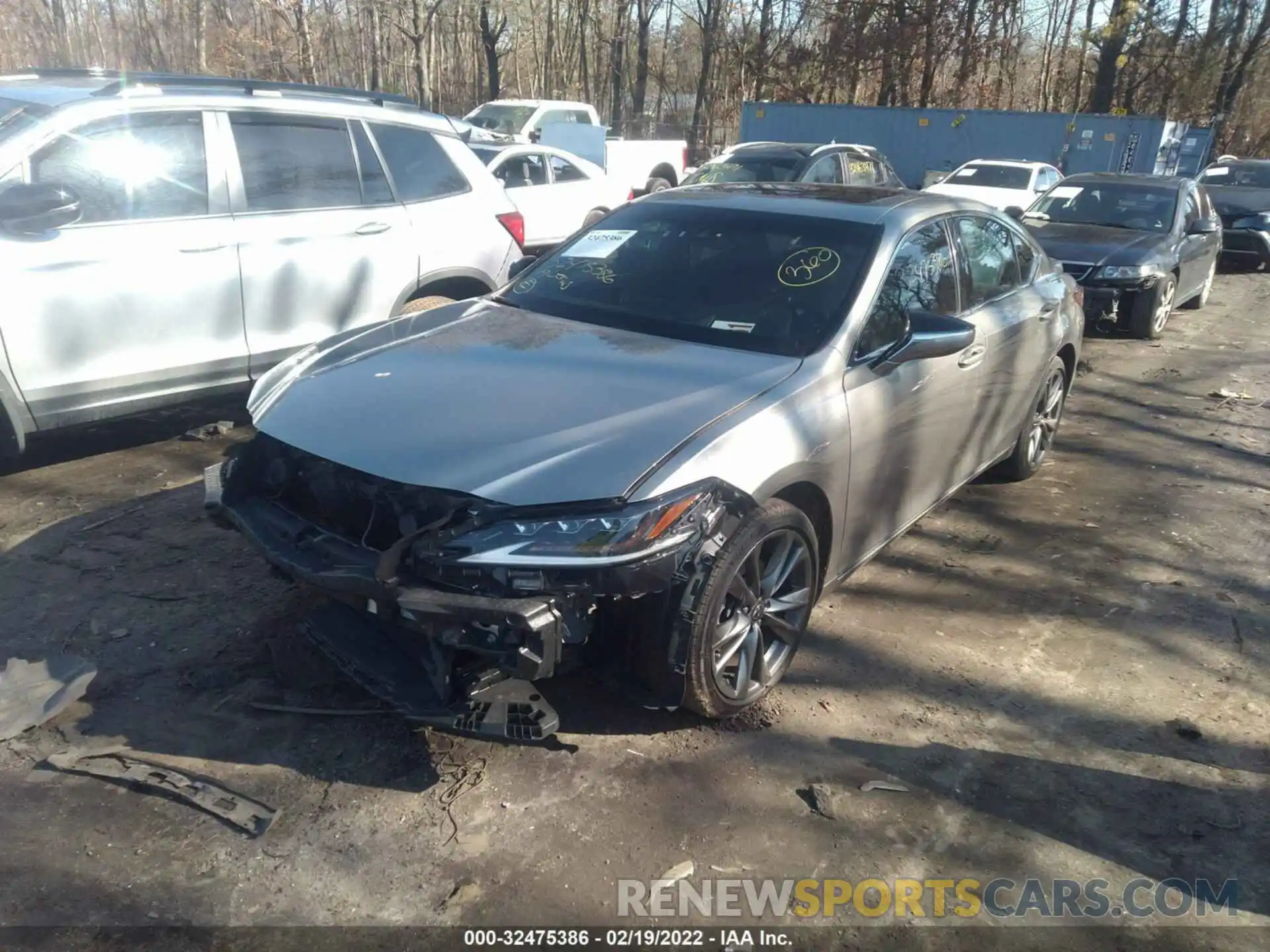 2 Photograph of a damaged car 58ABZ1B12KU009499 LEXUS ES 2019