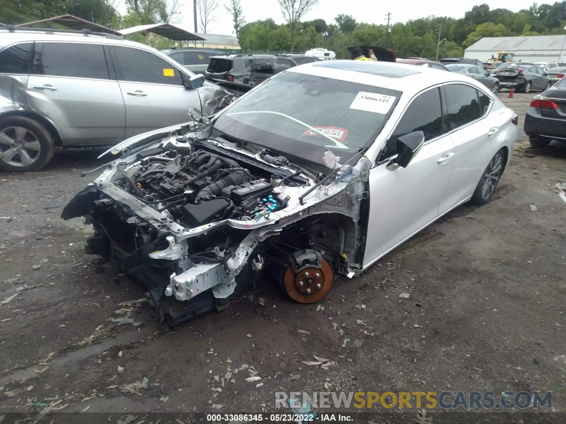 2 Photograph of a damaged car 58ABZ1B12KU009714 LEXUS ES 2019