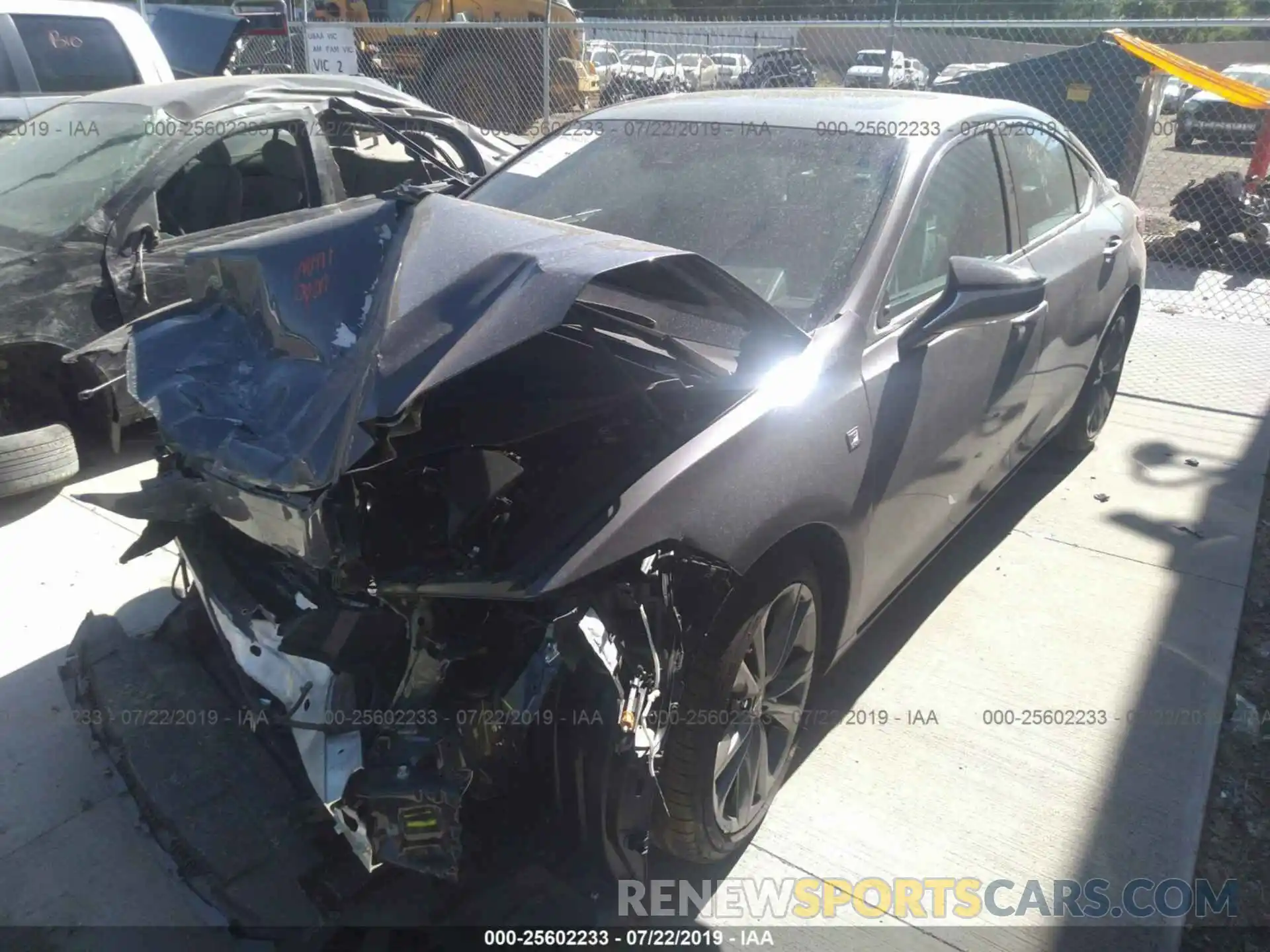 2 Photograph of a damaged car 58ABZ1B12KU017019 LEXUS ES 2019