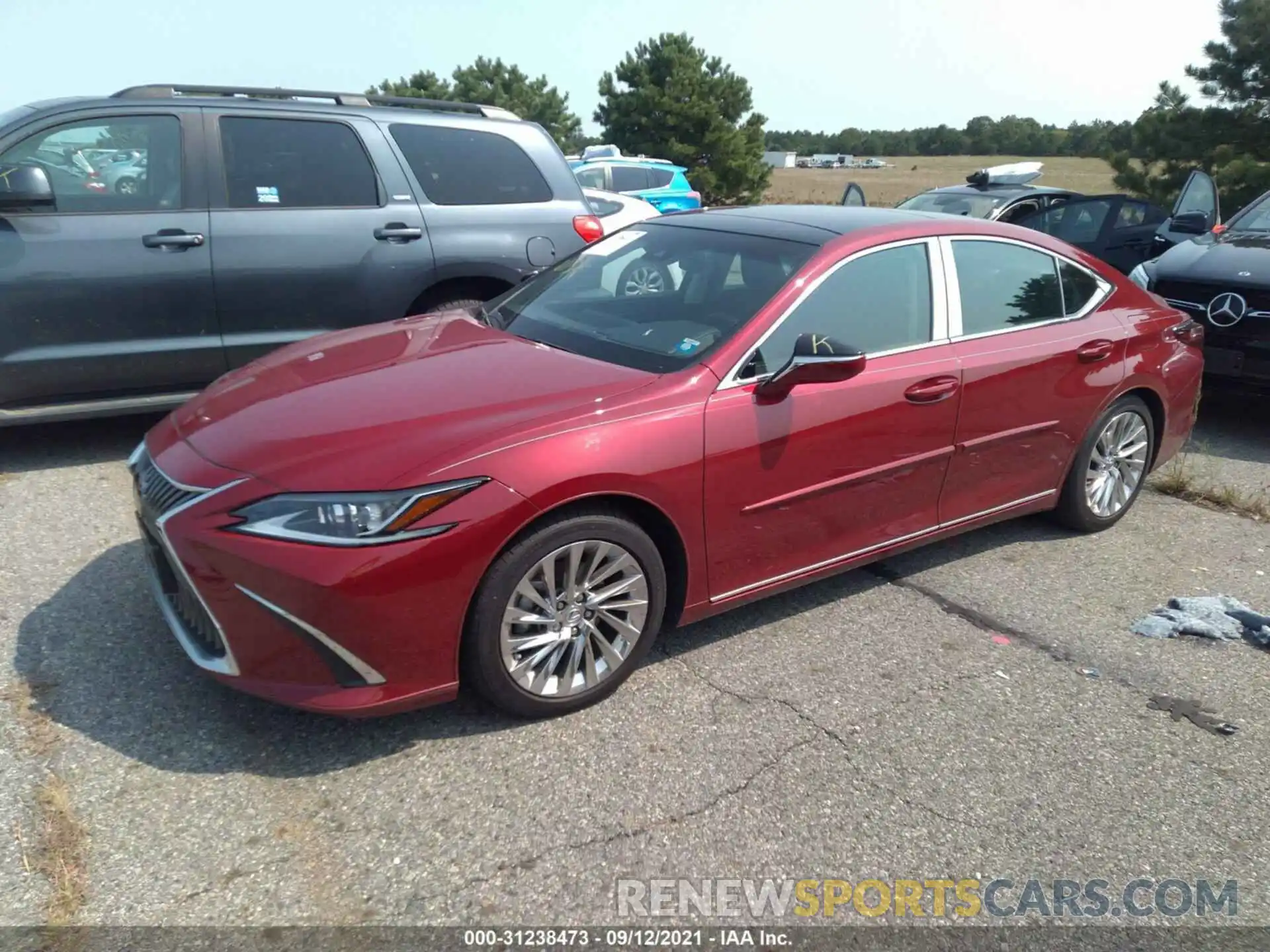 2 Photograph of a damaged car 58ABZ1B12KU017585 LEXUS ES 2019