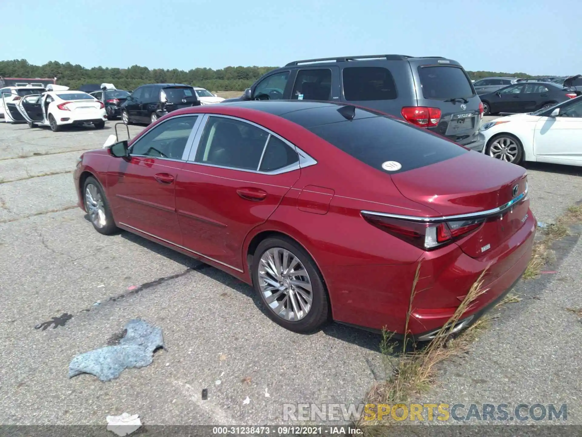 3 Photograph of a damaged car 58ABZ1B12KU017585 LEXUS ES 2019