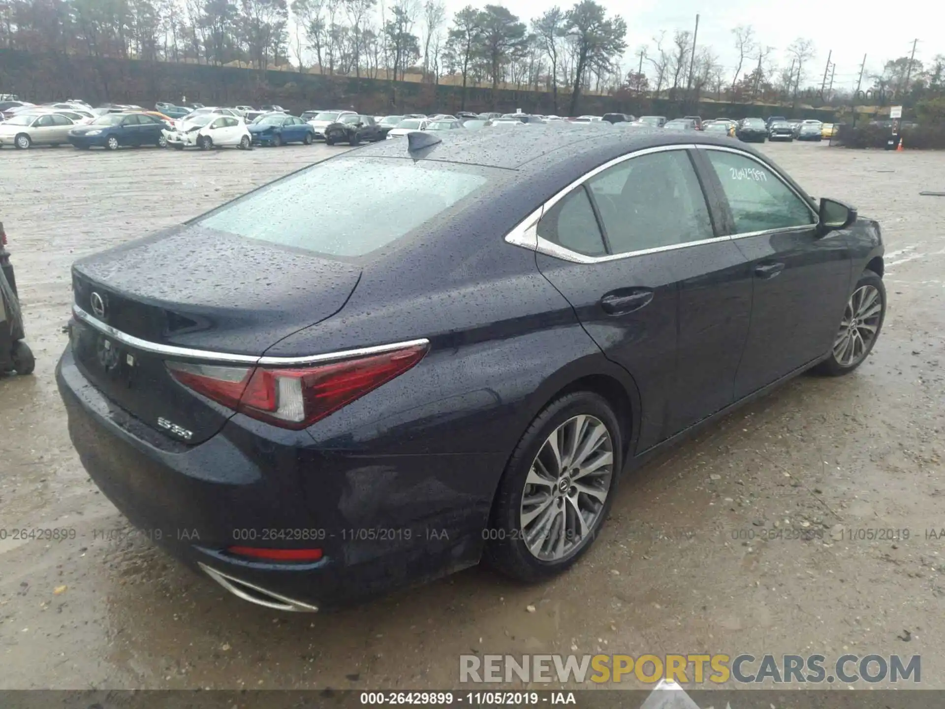 4 Photograph of a damaged car 58ABZ1B12KU034595 LEXUS ES 2019