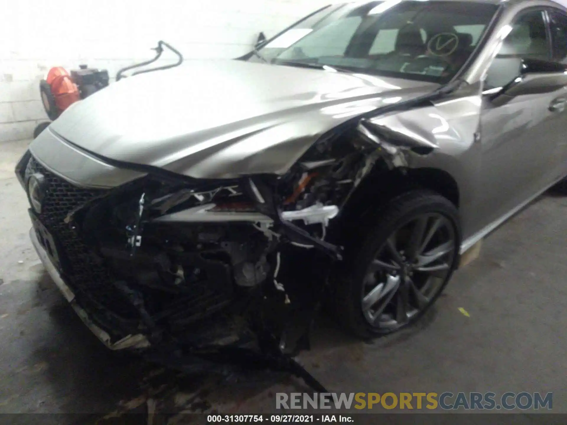 6 Photograph of a damaged car 58ABZ1B13KU018325 LEXUS ES 2019