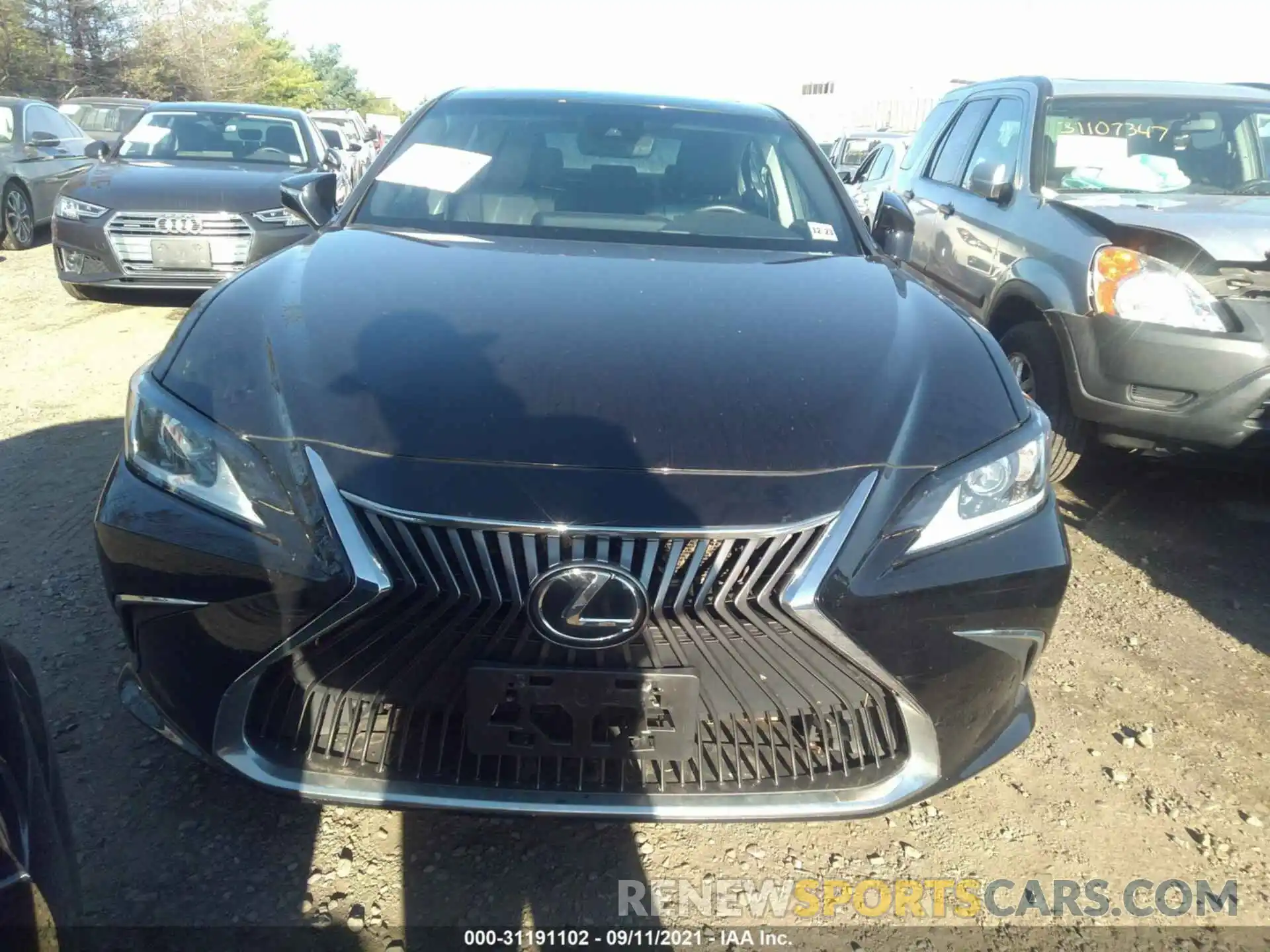 6 Photograph of a damaged car 58ABZ1B13KU018650 LEXUS ES 2019