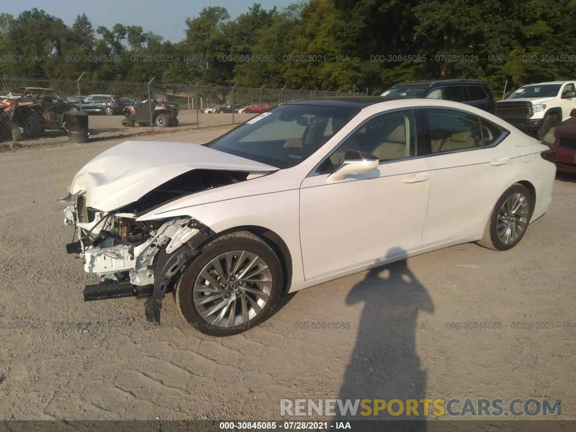 2 Photograph of a damaged car 58ABZ1B13KU019118 LEXUS ES 2019