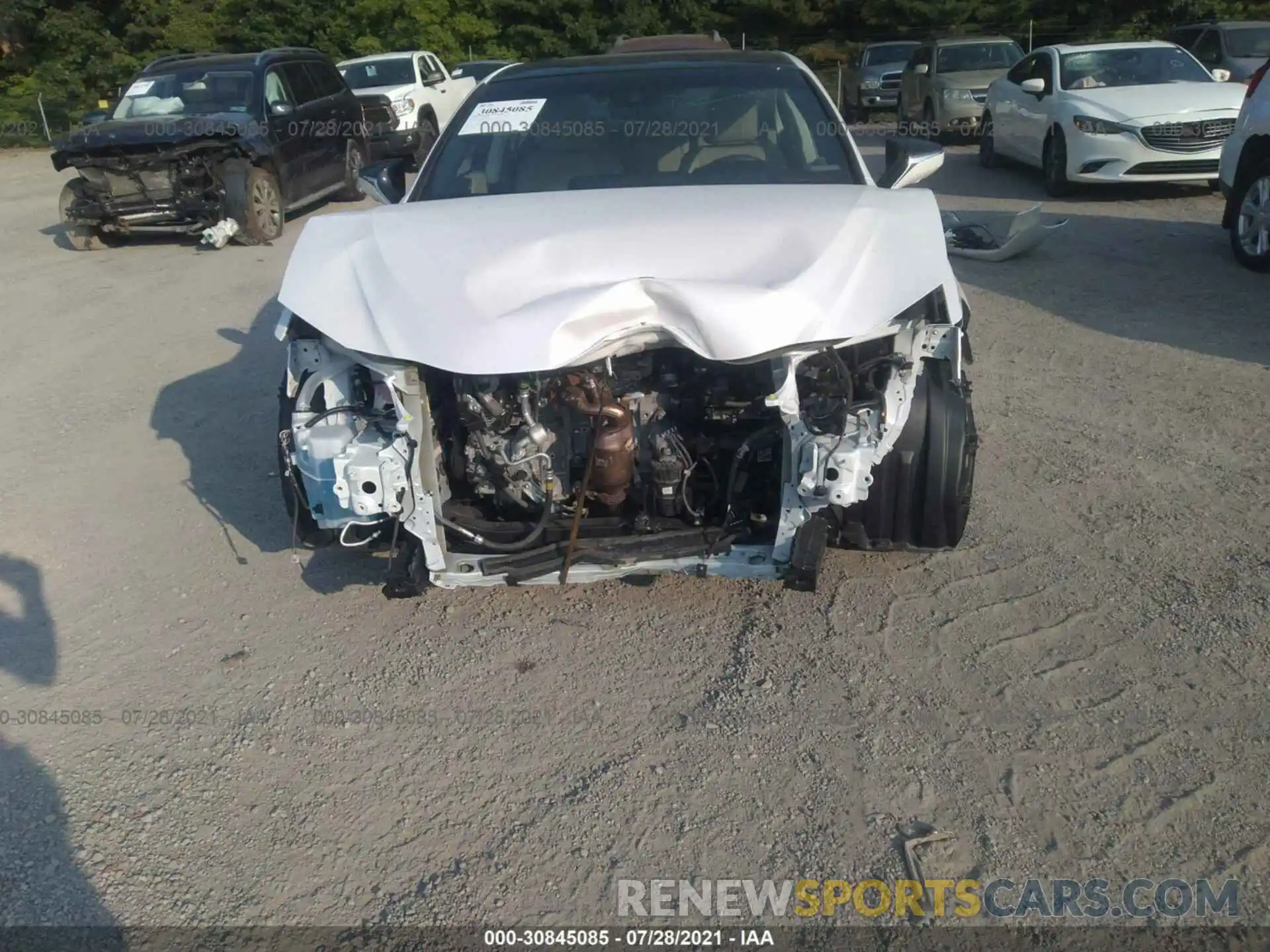 6 Photograph of a damaged car 58ABZ1B13KU019118 LEXUS ES 2019