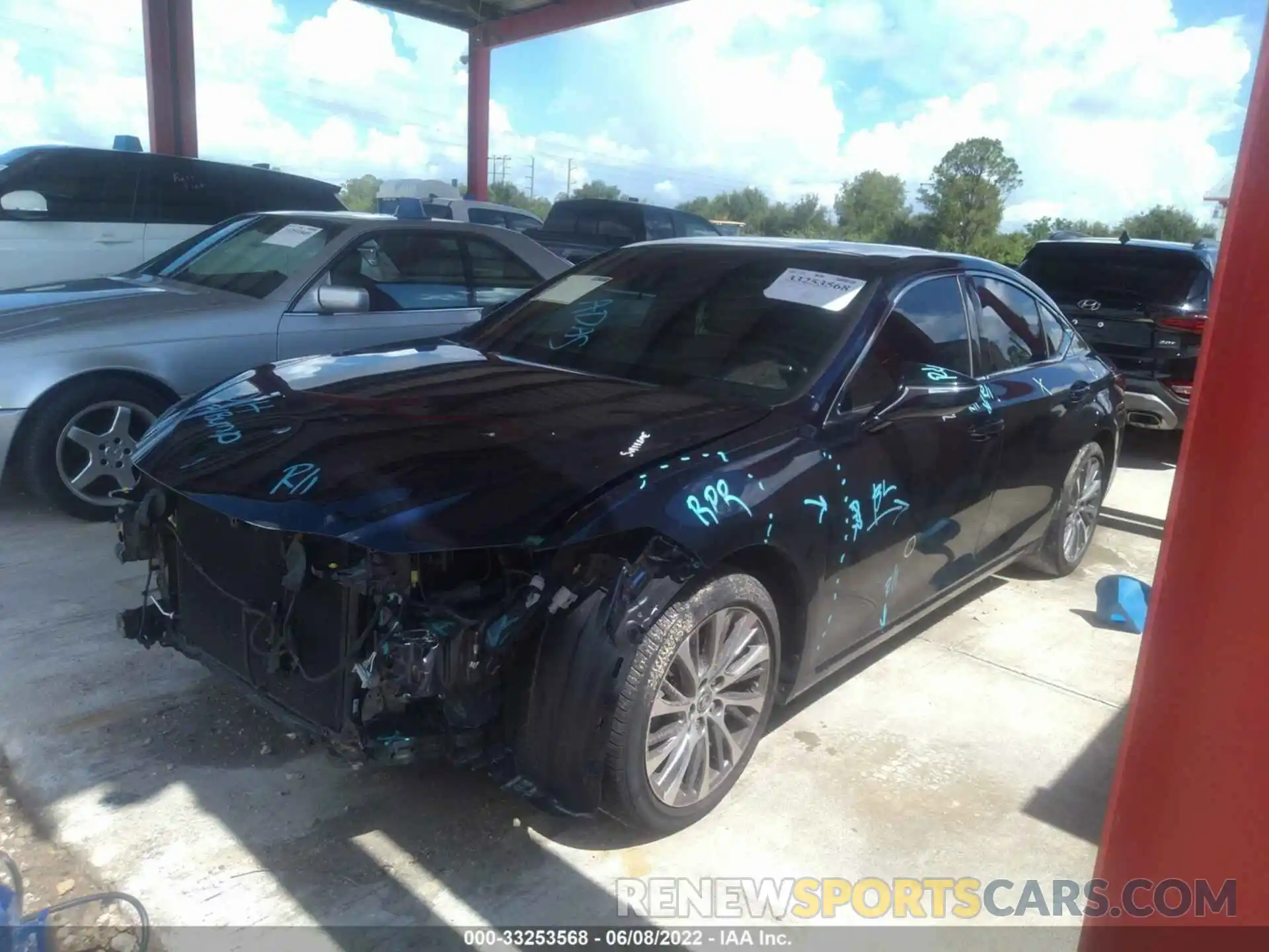 2 Photograph of a damaged car 58ABZ1B13KU026201 LEXUS ES 2019