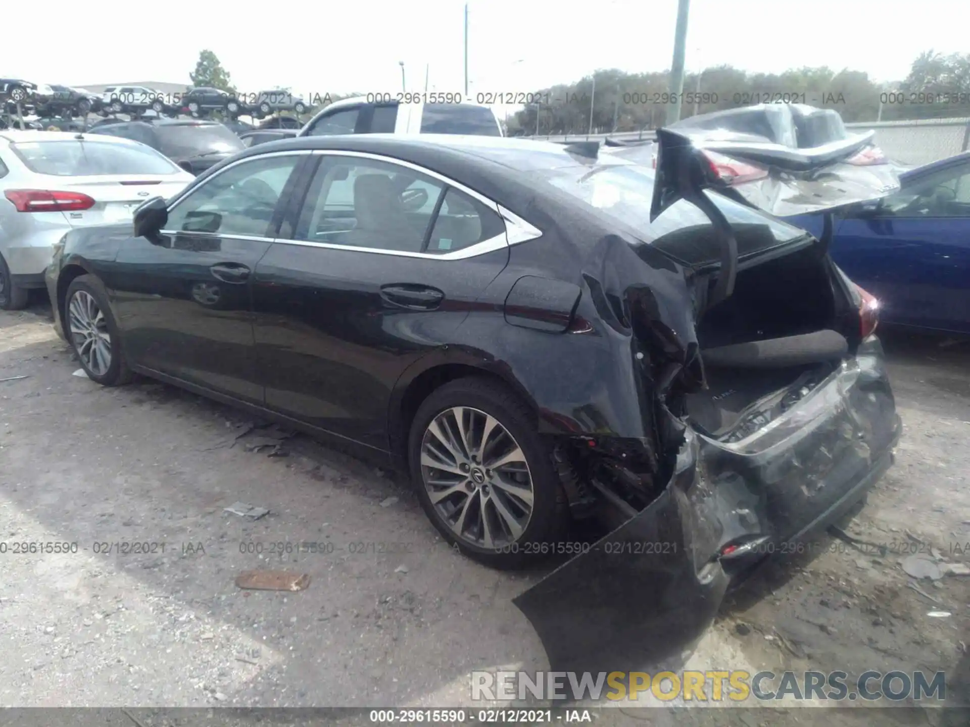 3 Photograph of a damaged car 58ABZ1B13KU035366 LEXUS ES 2019