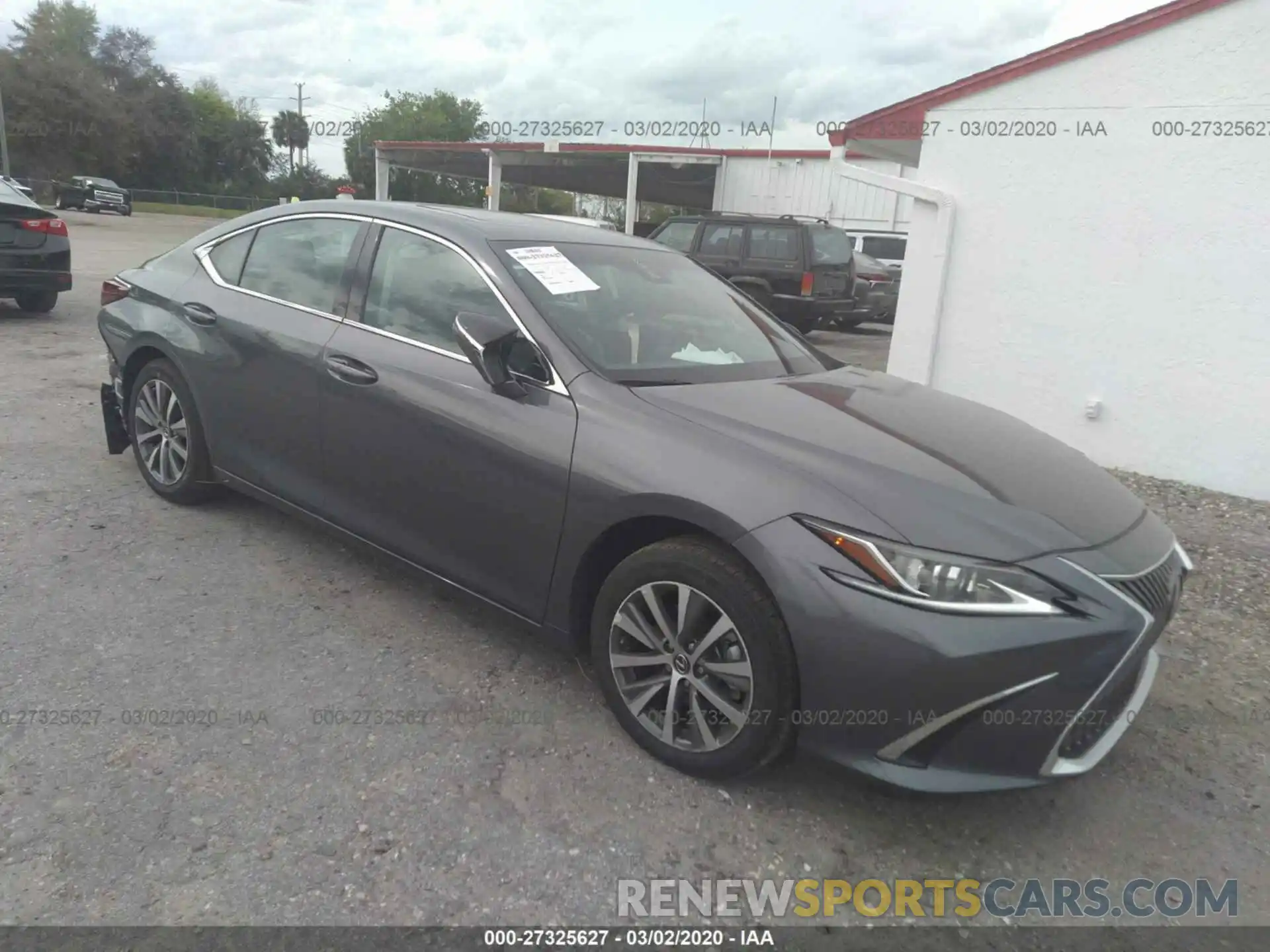 1 Photograph of a damaged car 58ABZ1B13KU040356 LEXUS ES 2019