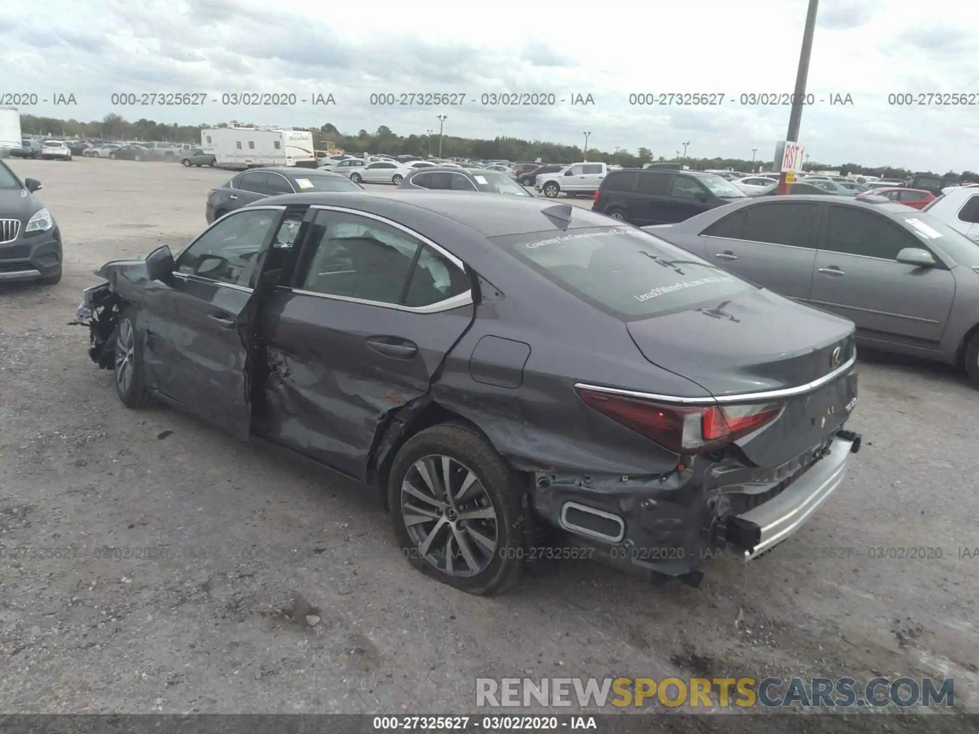 3 Photograph of a damaged car 58ABZ1B13KU040356 LEXUS ES 2019