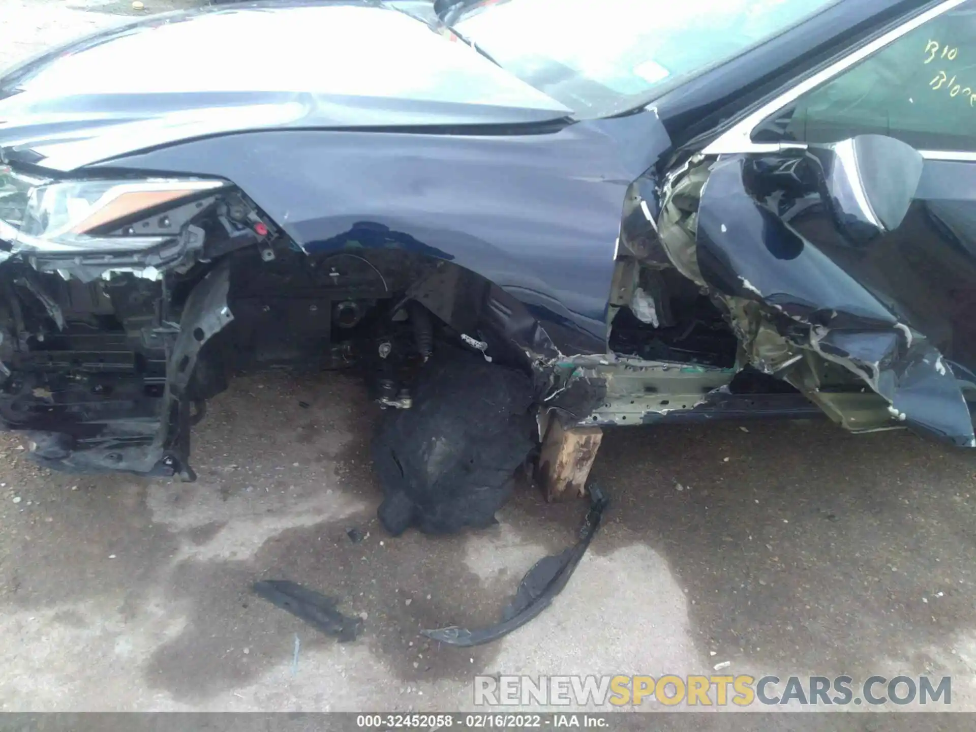 6 Photograph of a damaged car 58ABZ1B13KU049512 LEXUS ES 2019