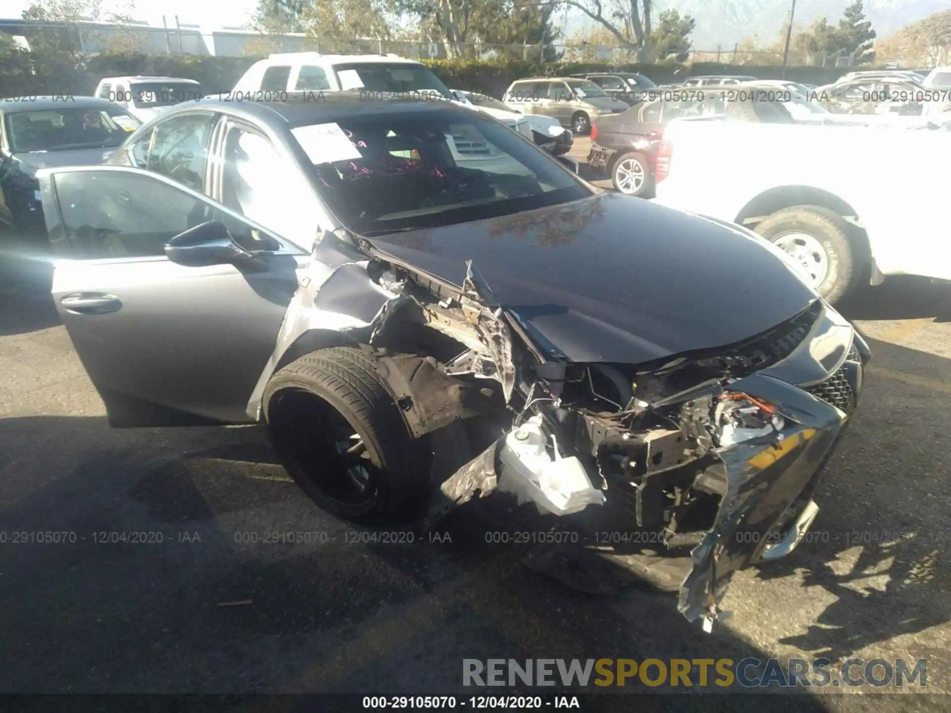 1 Photograph of a damaged car 58ABZ1B14KU002571 LEXUS ES 2019