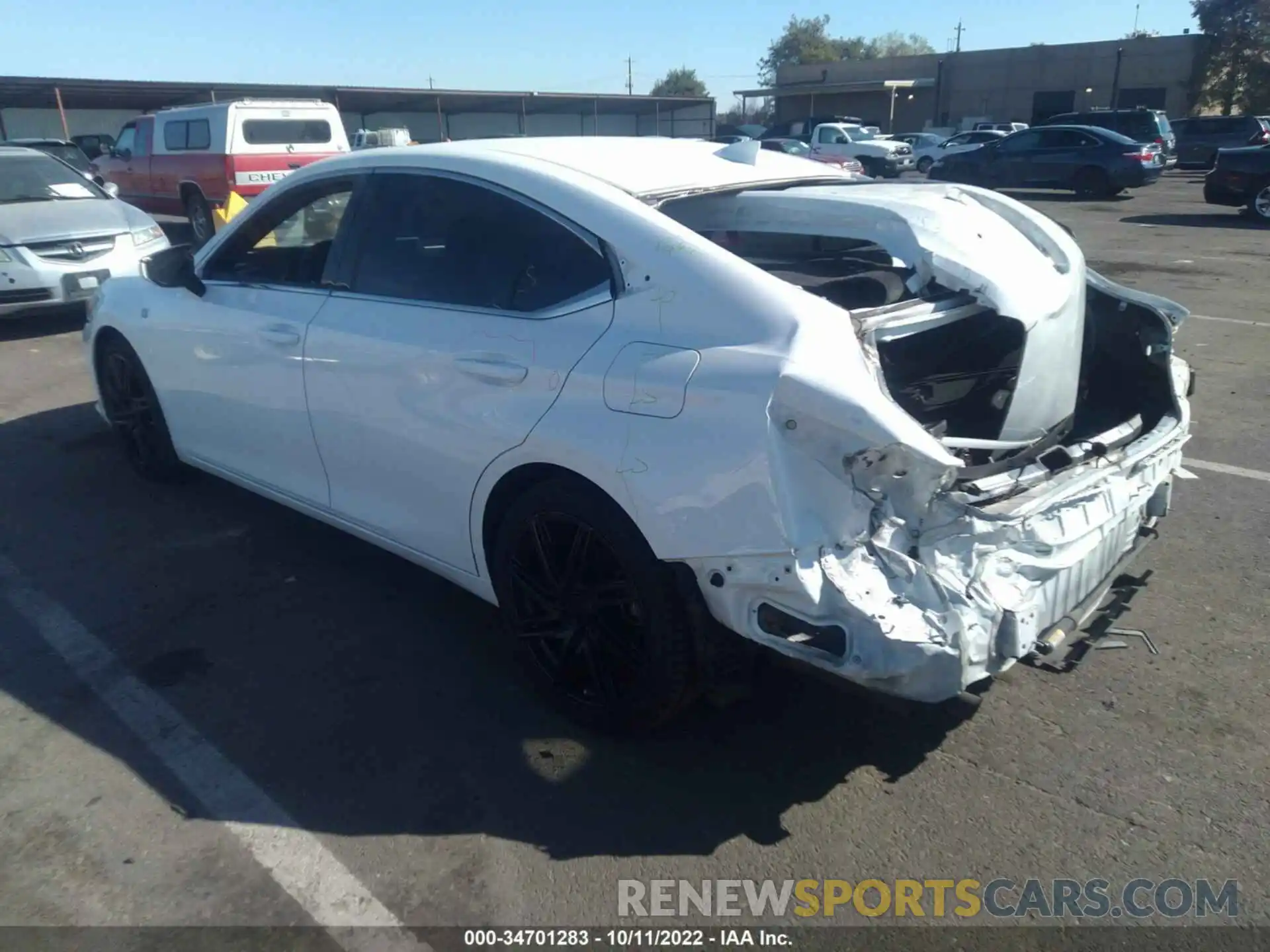 3 Photograph of a damaged car 58ABZ1B14KU018866 LEXUS ES 2019