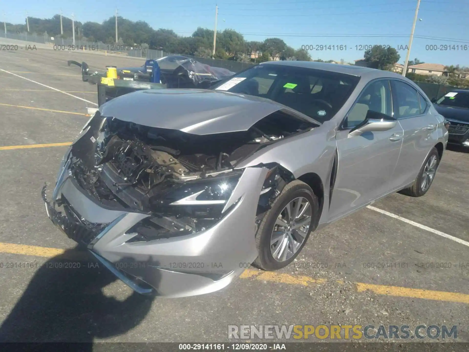 2 Photograph of a damaged car 58ABZ1B14KU021346 LEXUS ES 2019