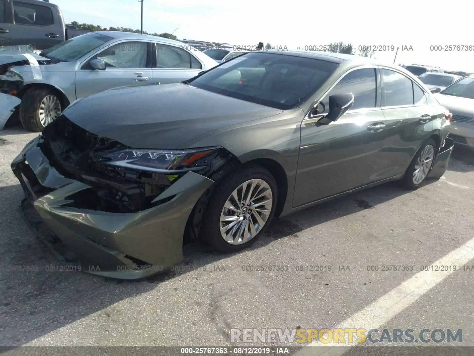 2 Photograph of a damaged car 58ABZ1B14KU026904 LEXUS ES 2019