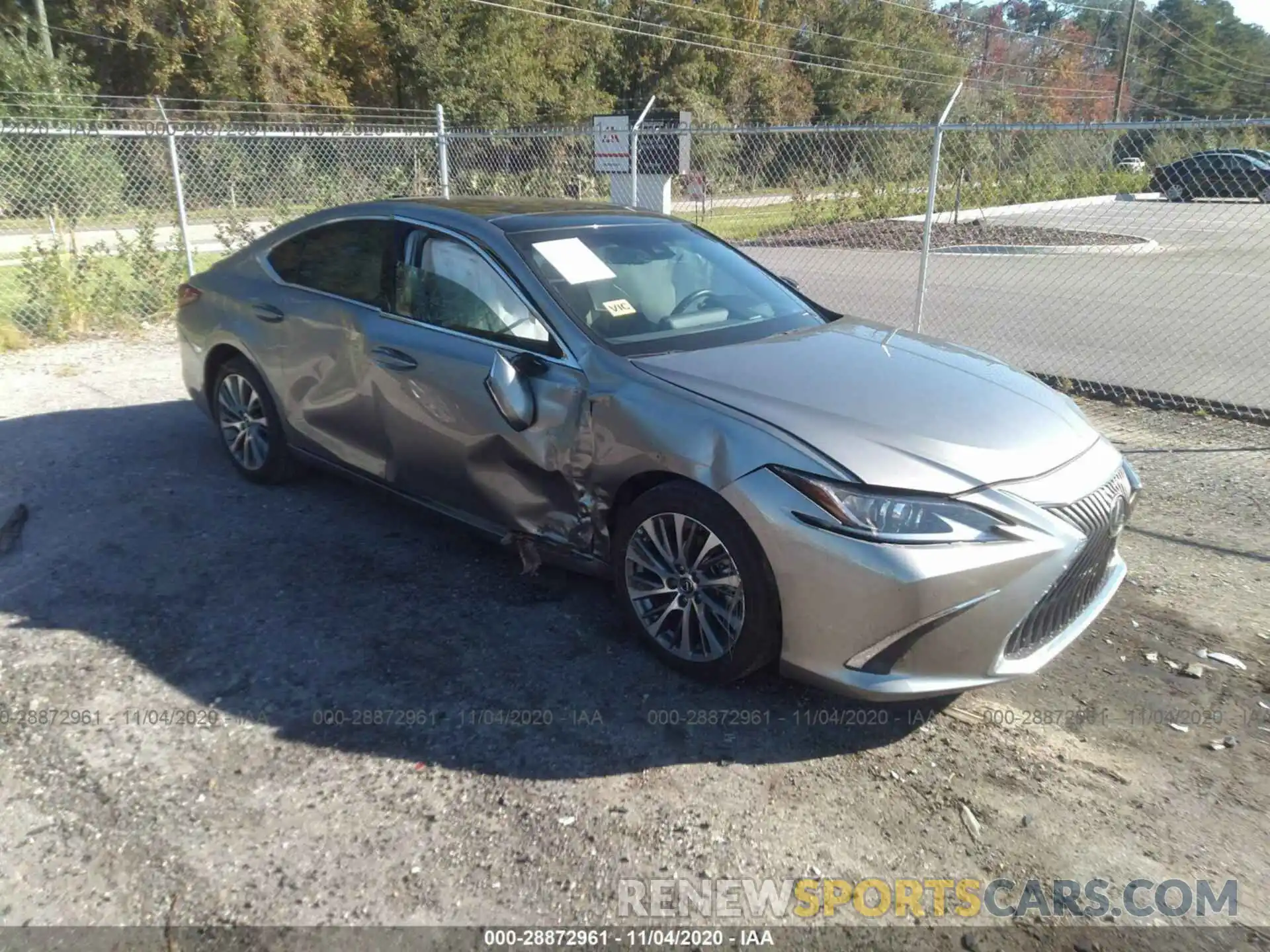 1 Photograph of a damaged car 58ABZ1B14KU030015 LEXUS ES 2019