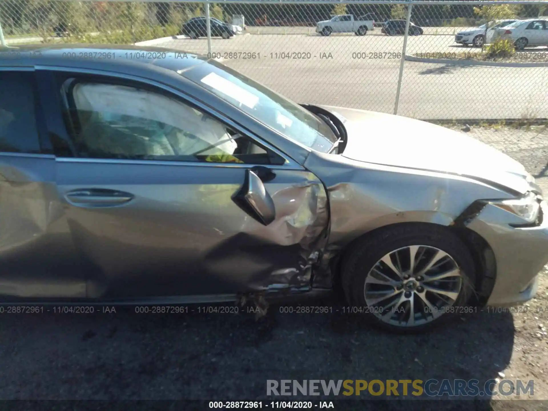 6 Photograph of a damaged car 58ABZ1B14KU030015 LEXUS ES 2019