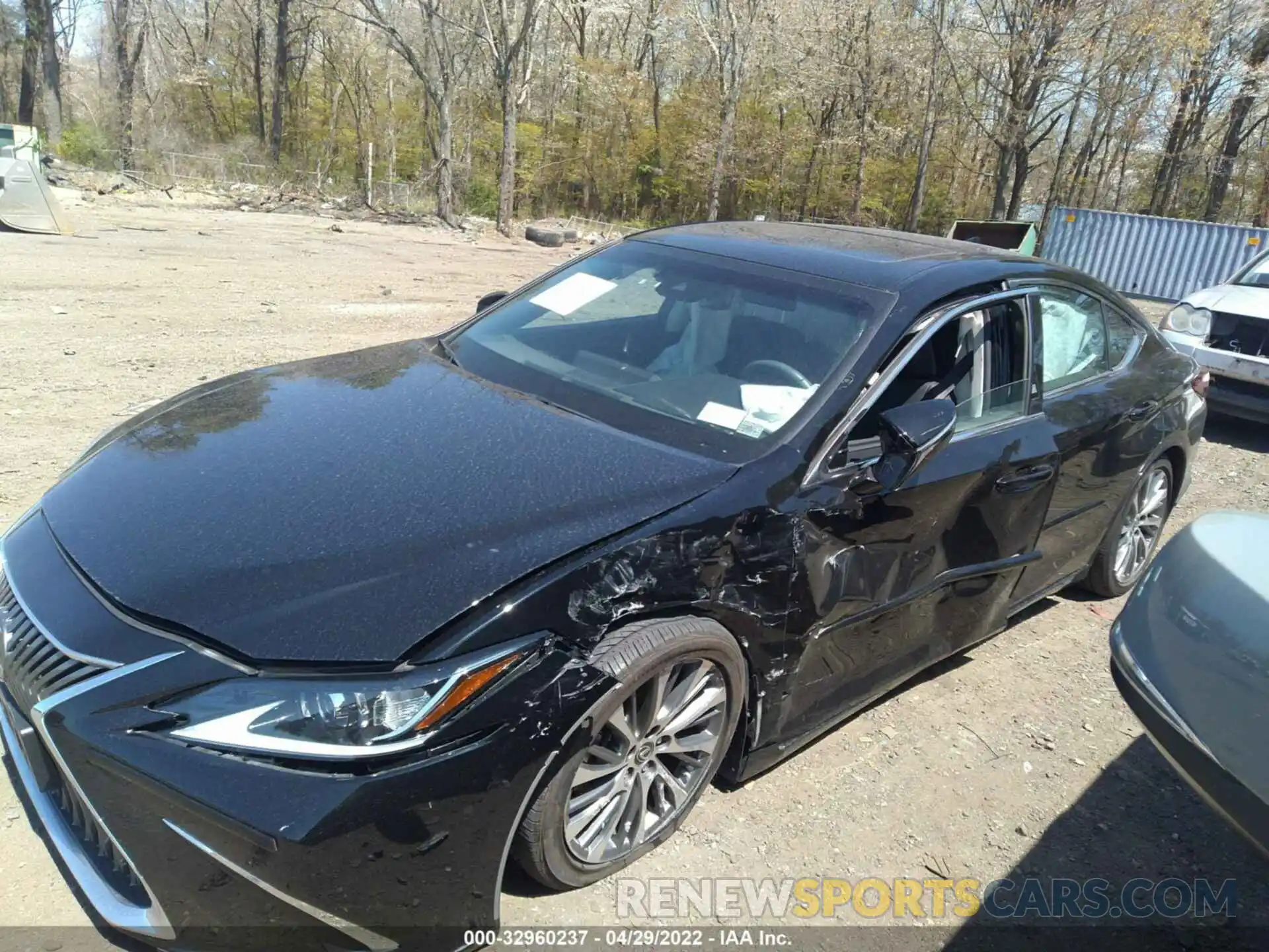 2 Photograph of a damaged car 58ABZ1B14KU033710 LEXUS ES 2019