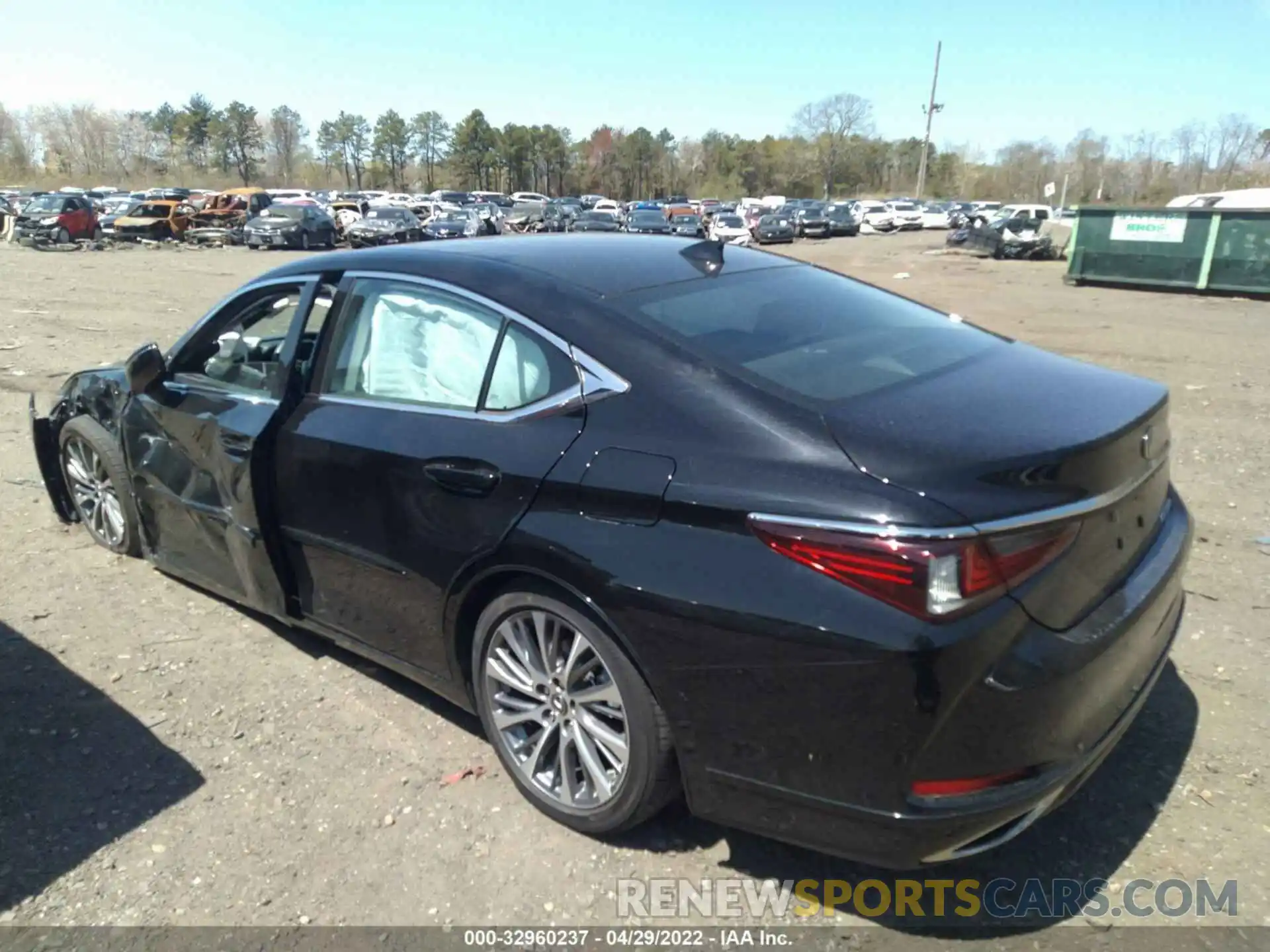 3 Photograph of a damaged car 58ABZ1B14KU033710 LEXUS ES 2019