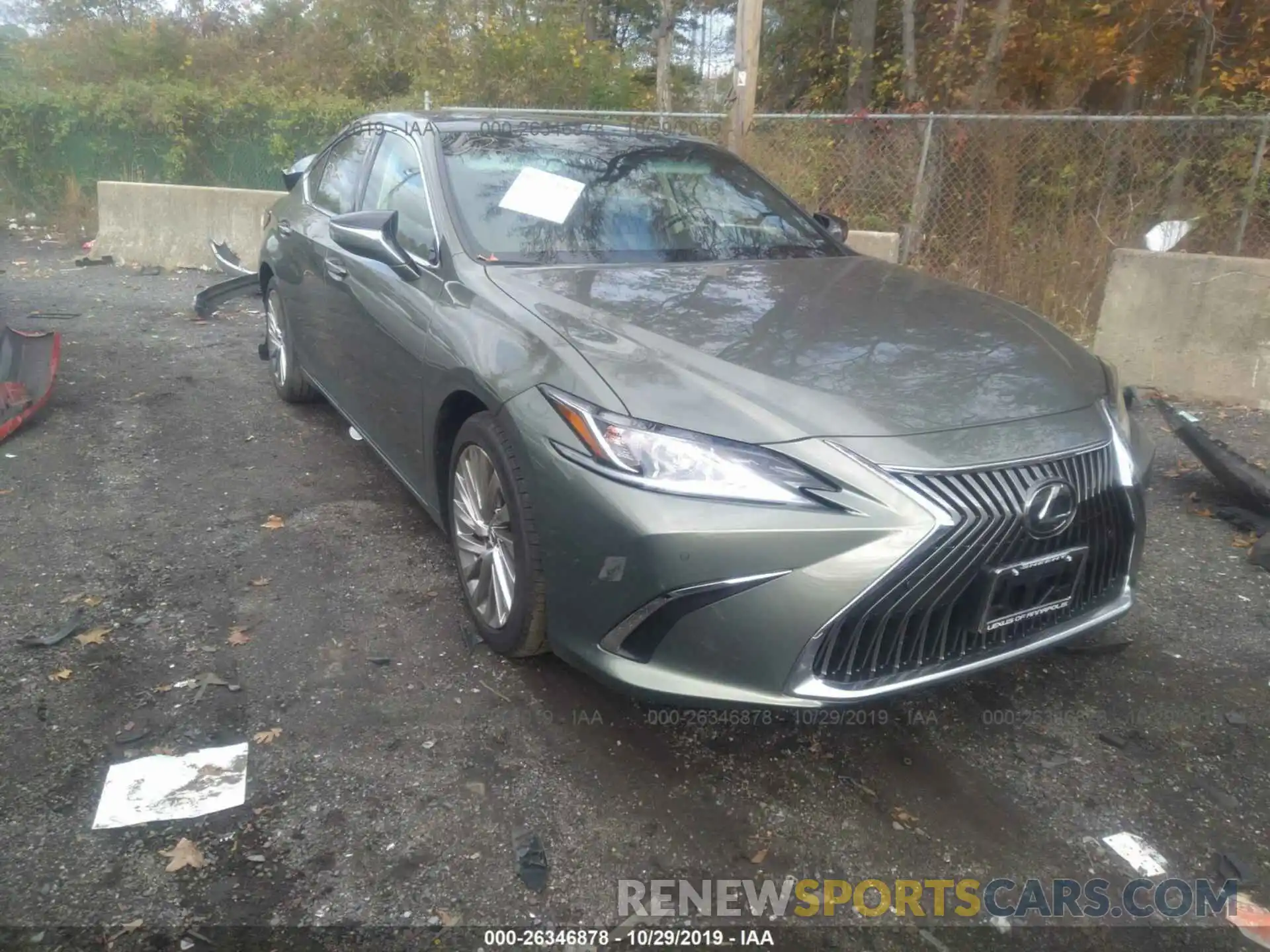 1 Photograph of a damaged car 58ABZ1B14KU035702 LEXUS ES 2019