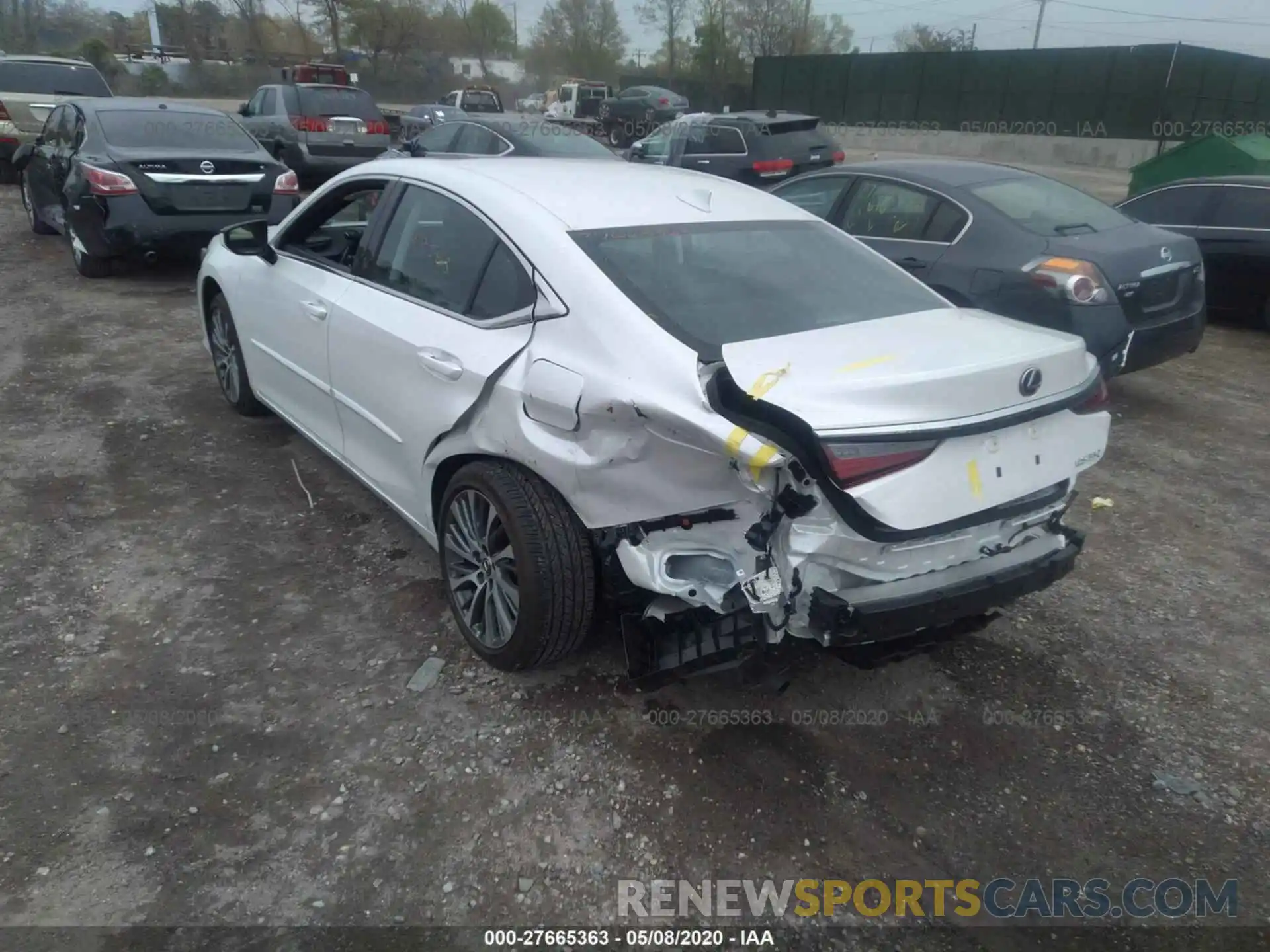 3 Photograph of a damaged car 58ABZ1B14KU050068 LEXUS ES 2019