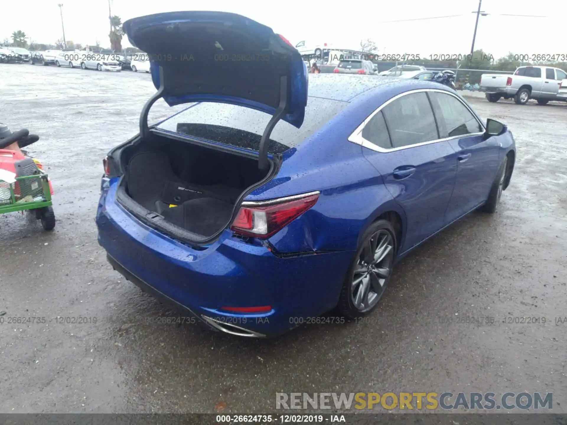 4 Photograph of a damaged car 58ABZ1B15KU004149 LEXUS ES 2019