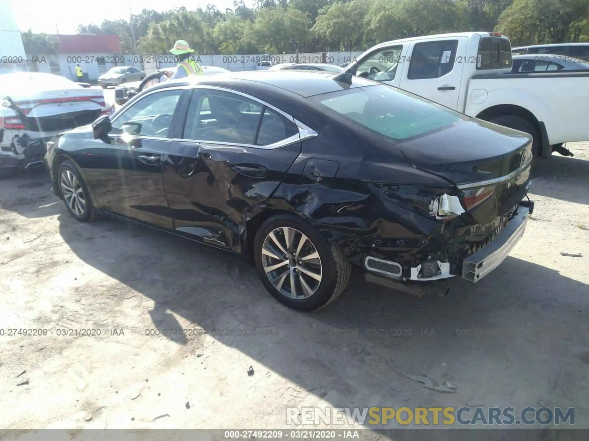 3 Photograph of a damaged car 58ABZ1B15KU007049 LEXUS ES 2019